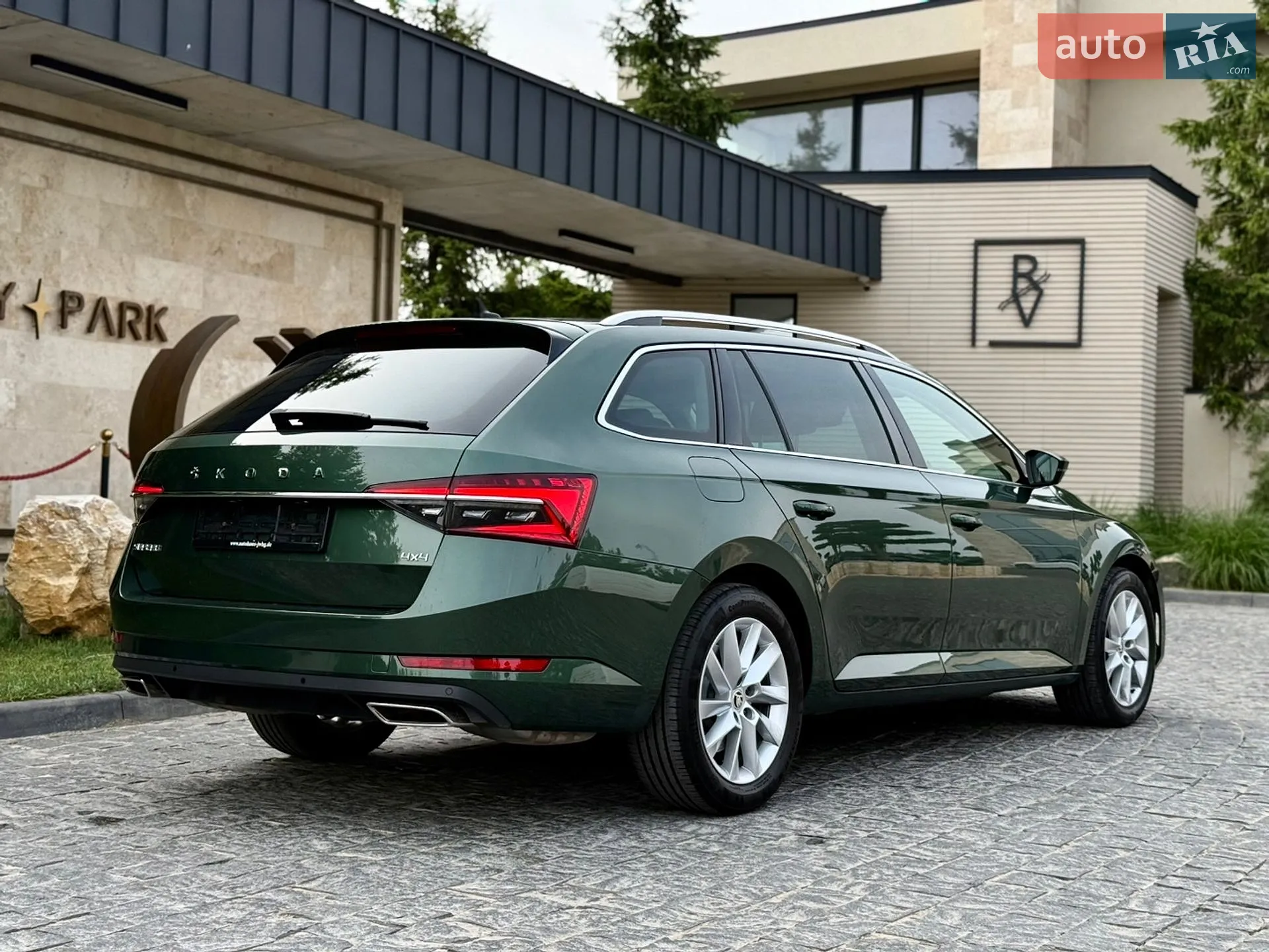 2020 Skoda Superb - мініатюра 21