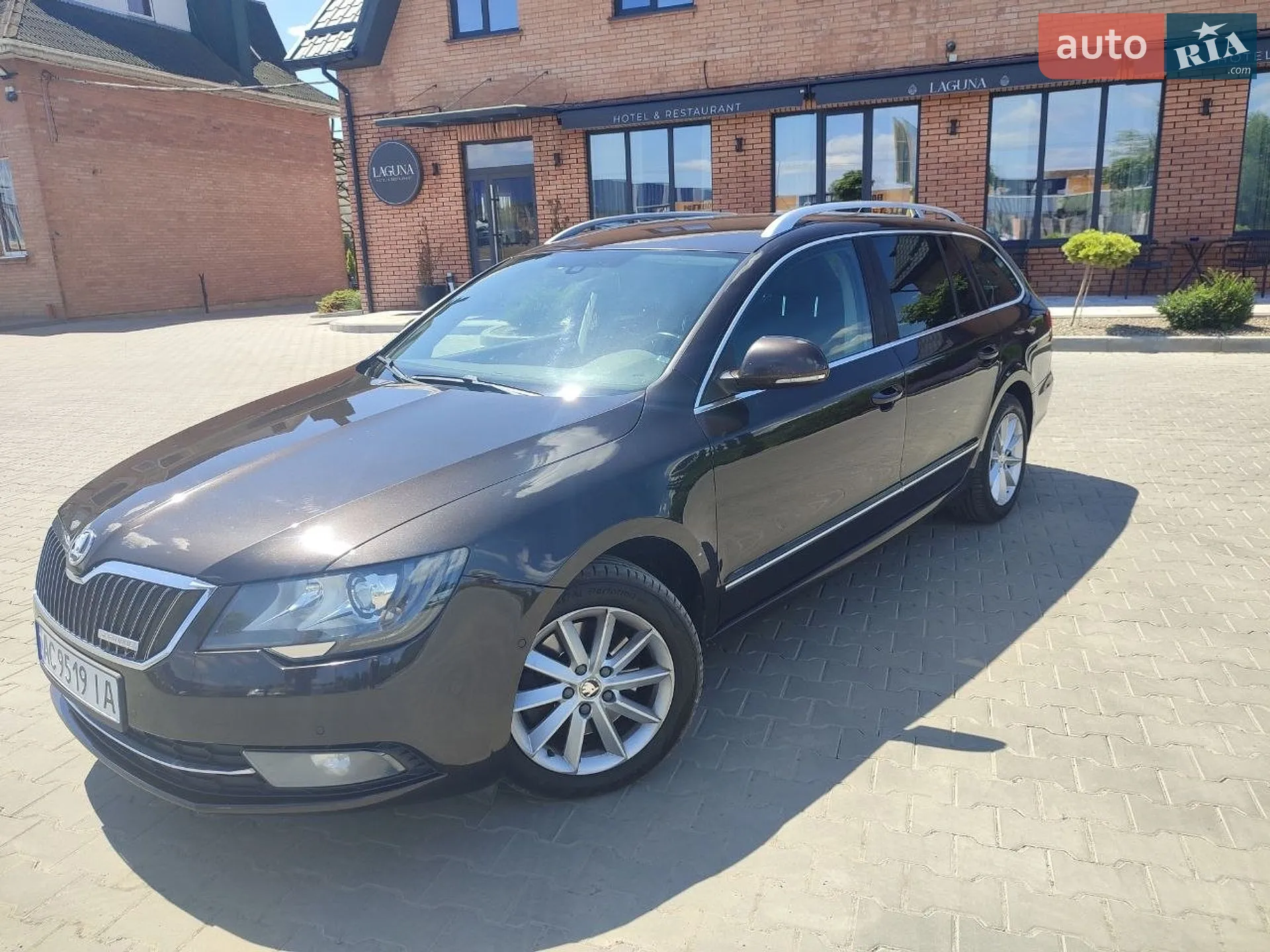 2013 Skoda Superb - мініатюра 5