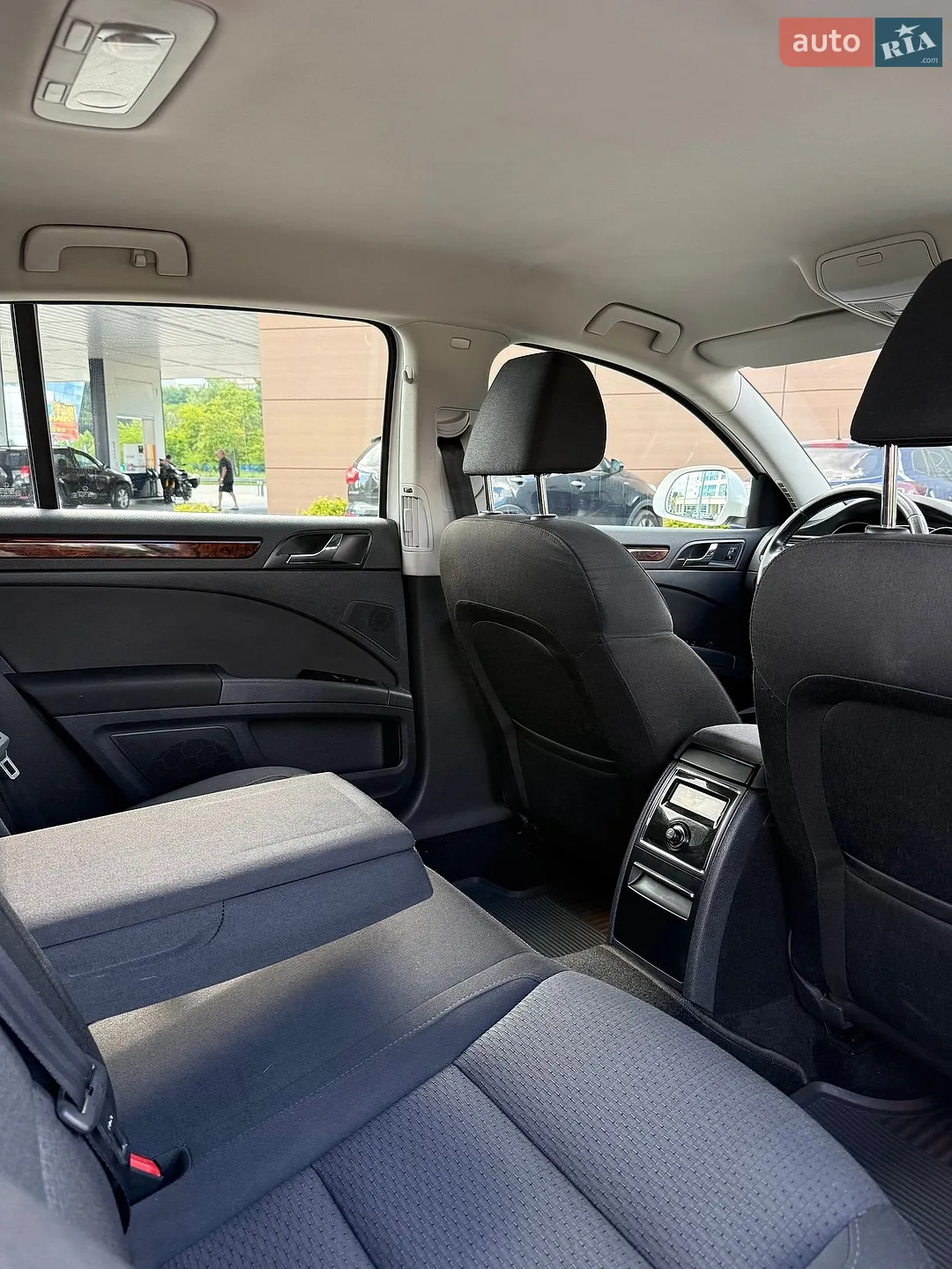 2013 Skoda Superb - мініатюра 18