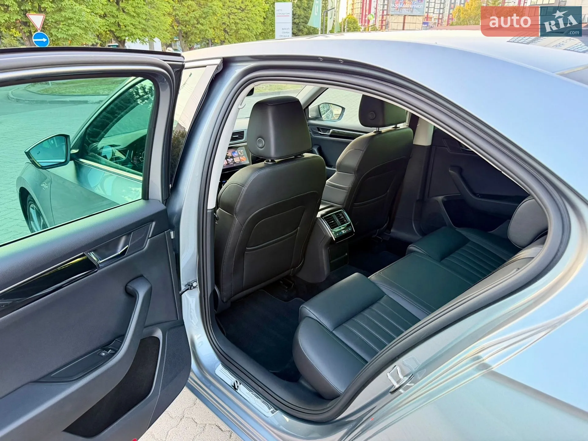 2019 Skoda Superb - мініатюра 79