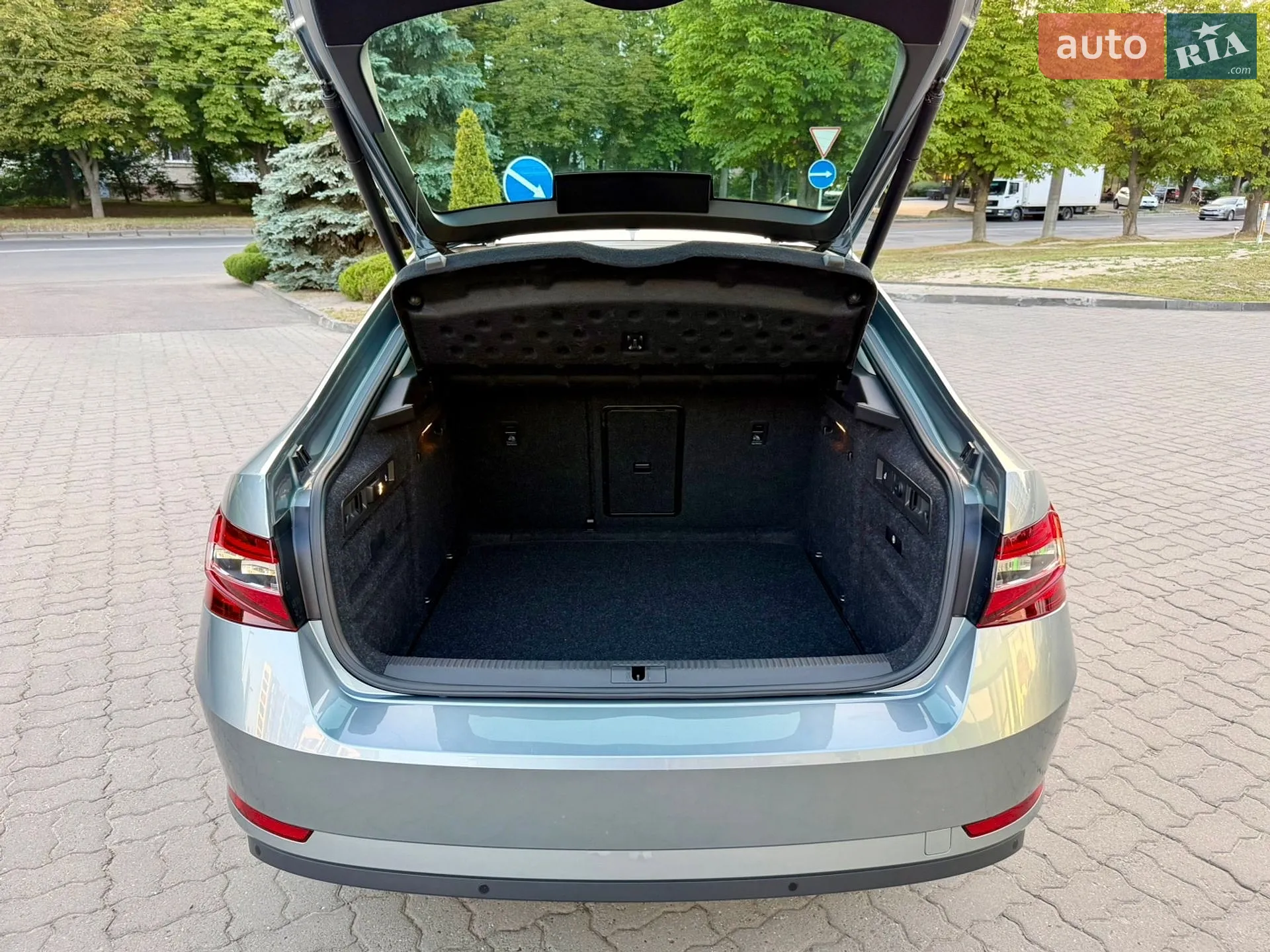 2019 Skoda Superb - мініатюра 89