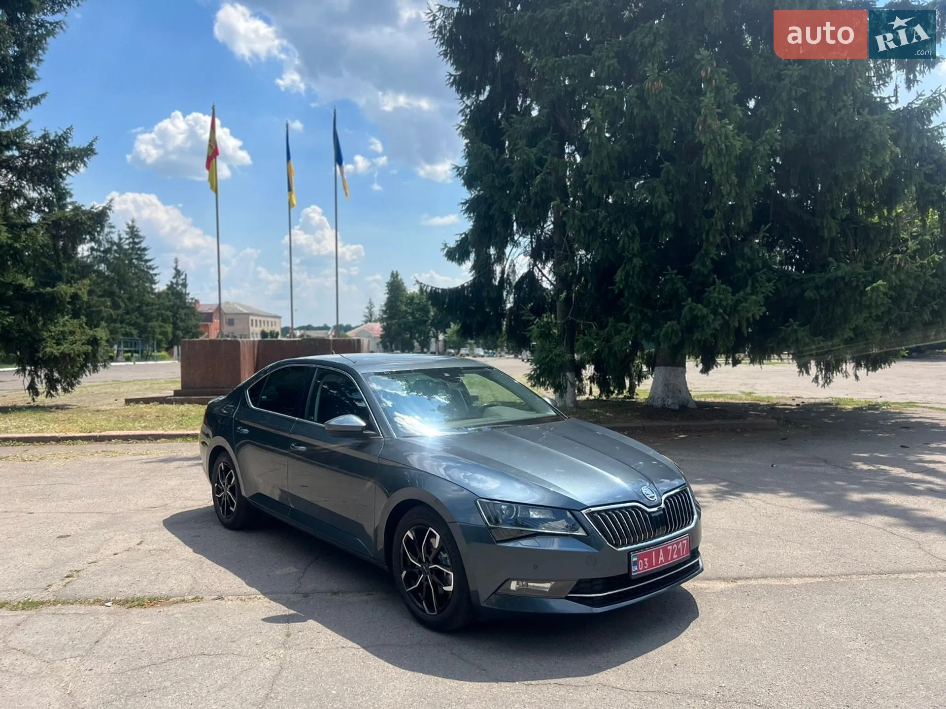 2019 Skoda Superb - мініатюра 12