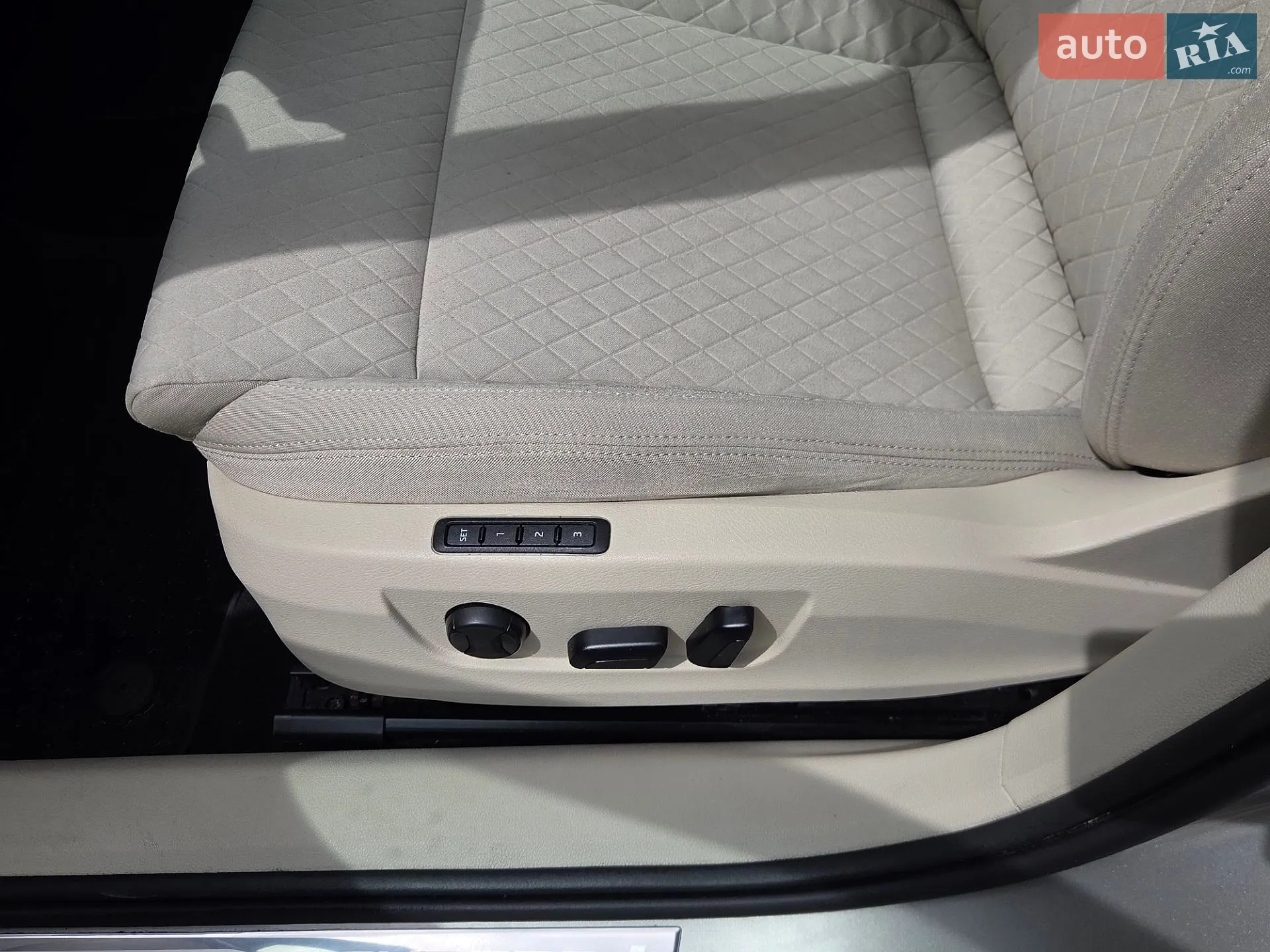 2016 Skoda Superb - мініатюра 38