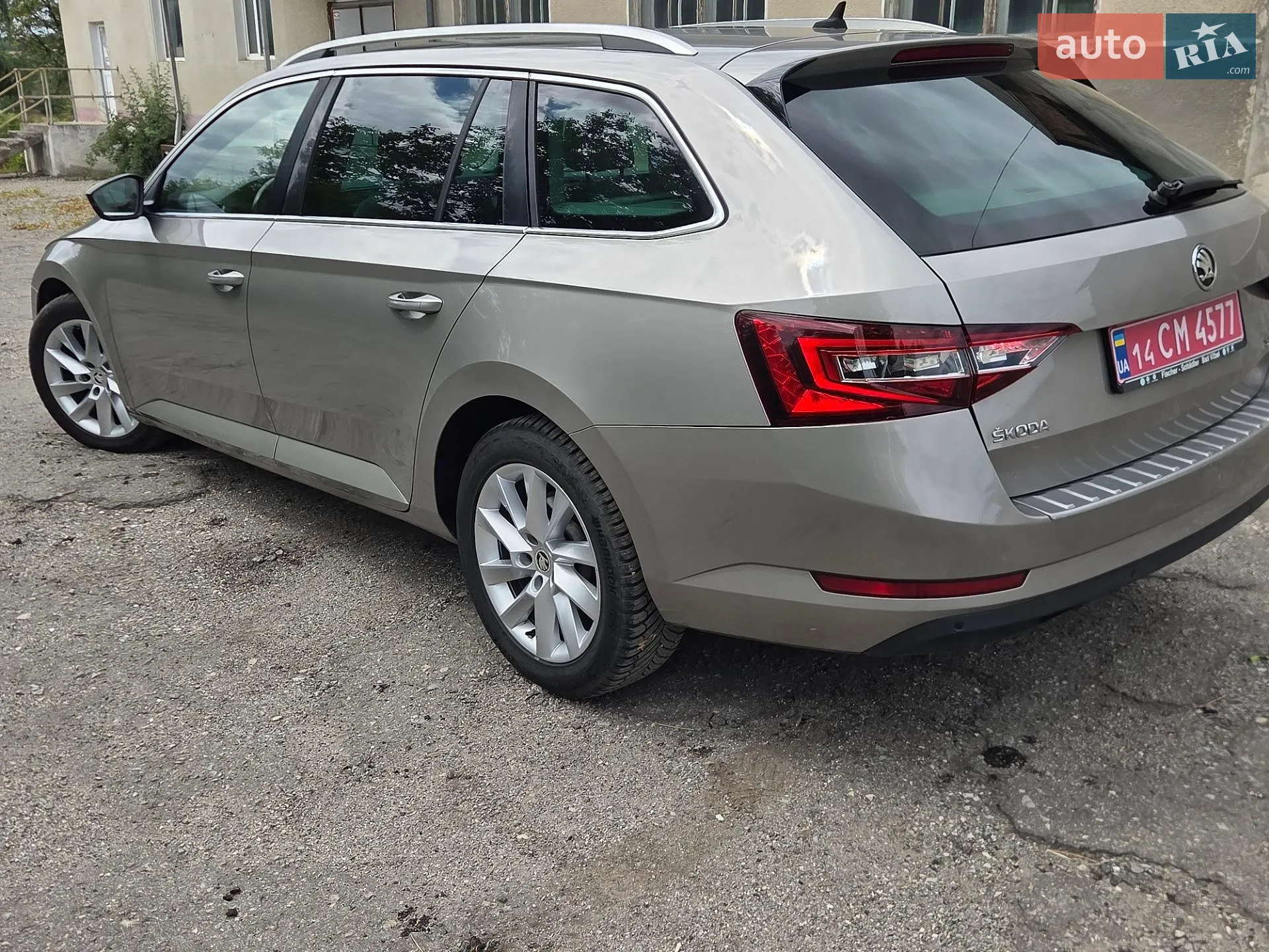 2016 Skoda Superb - мініатюра 48