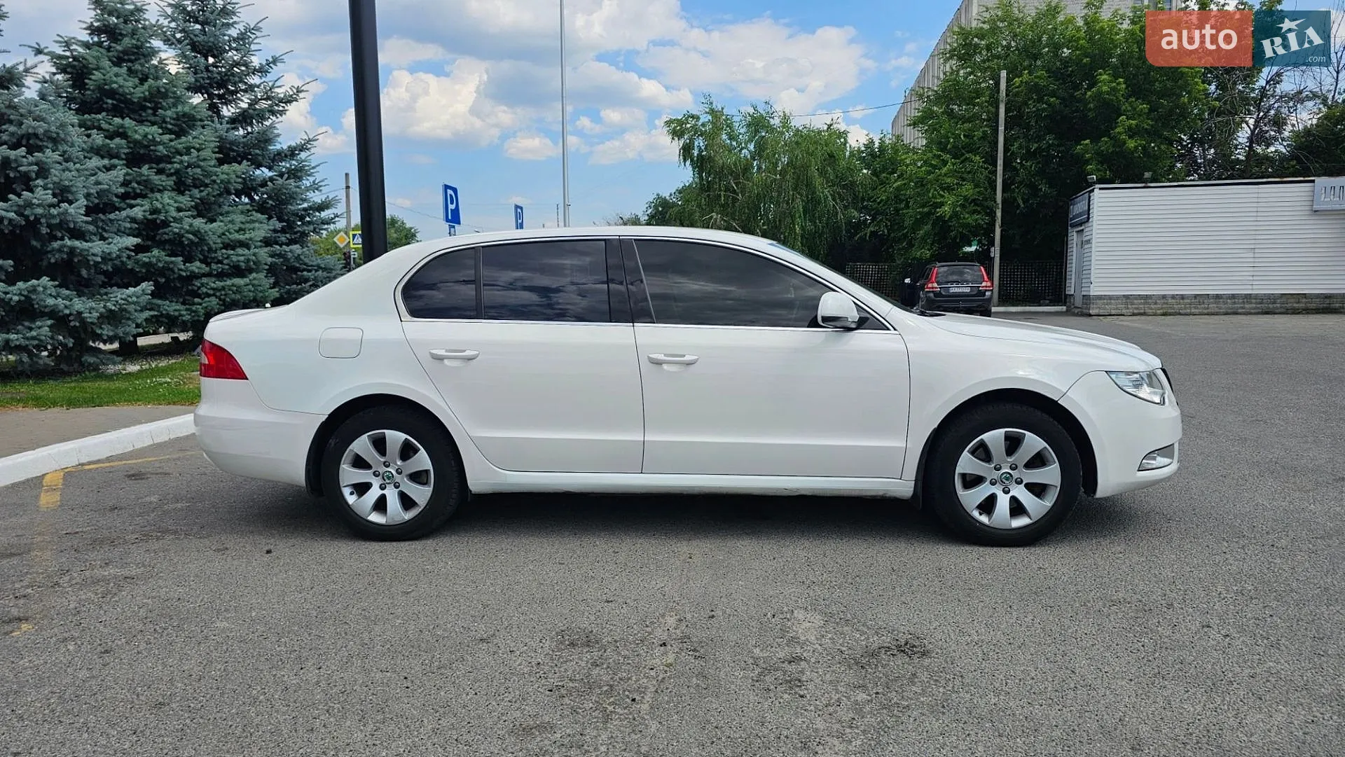 2013 Skoda Superb - мініатюра 11
