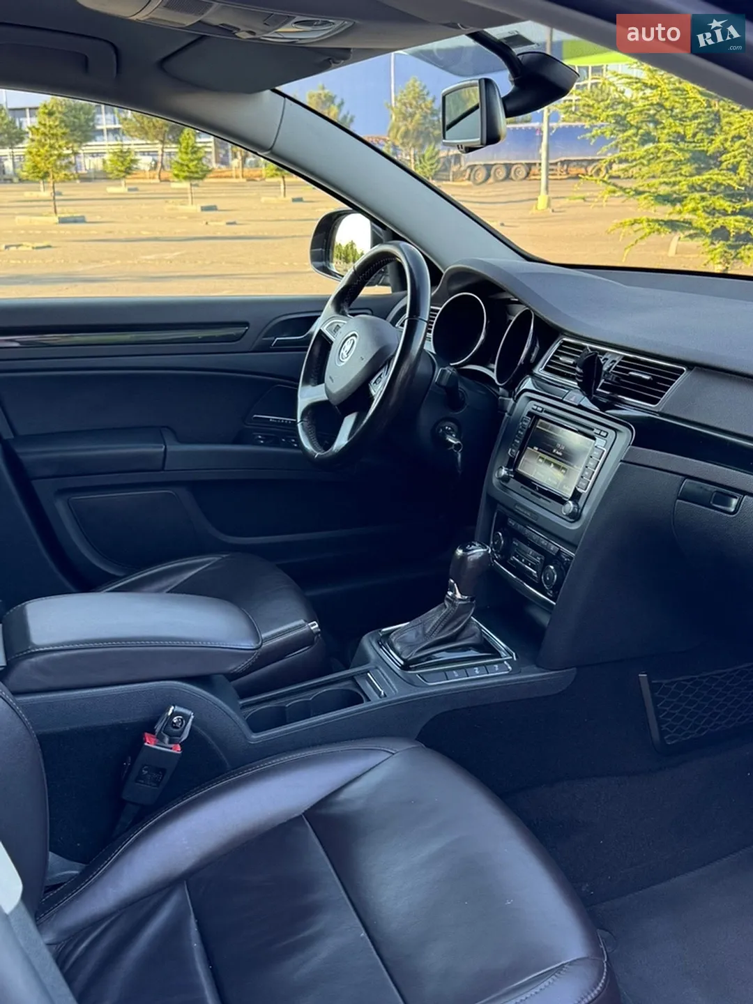 2013 Skoda Superb - мініатюра 23