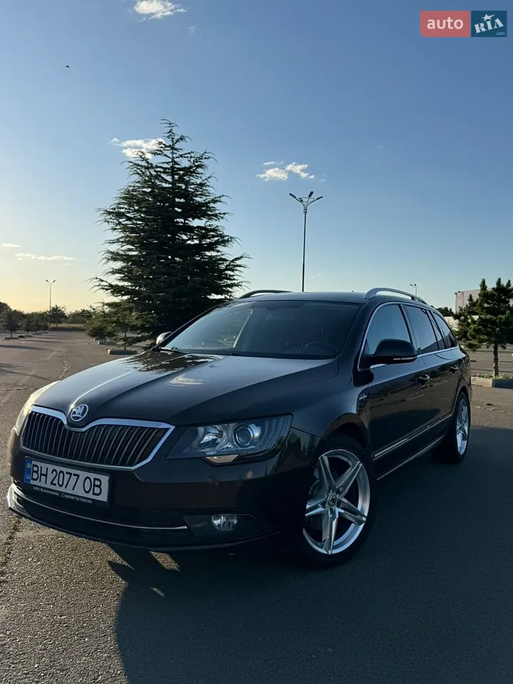 2012 Skoda Superb - мініатюра 24