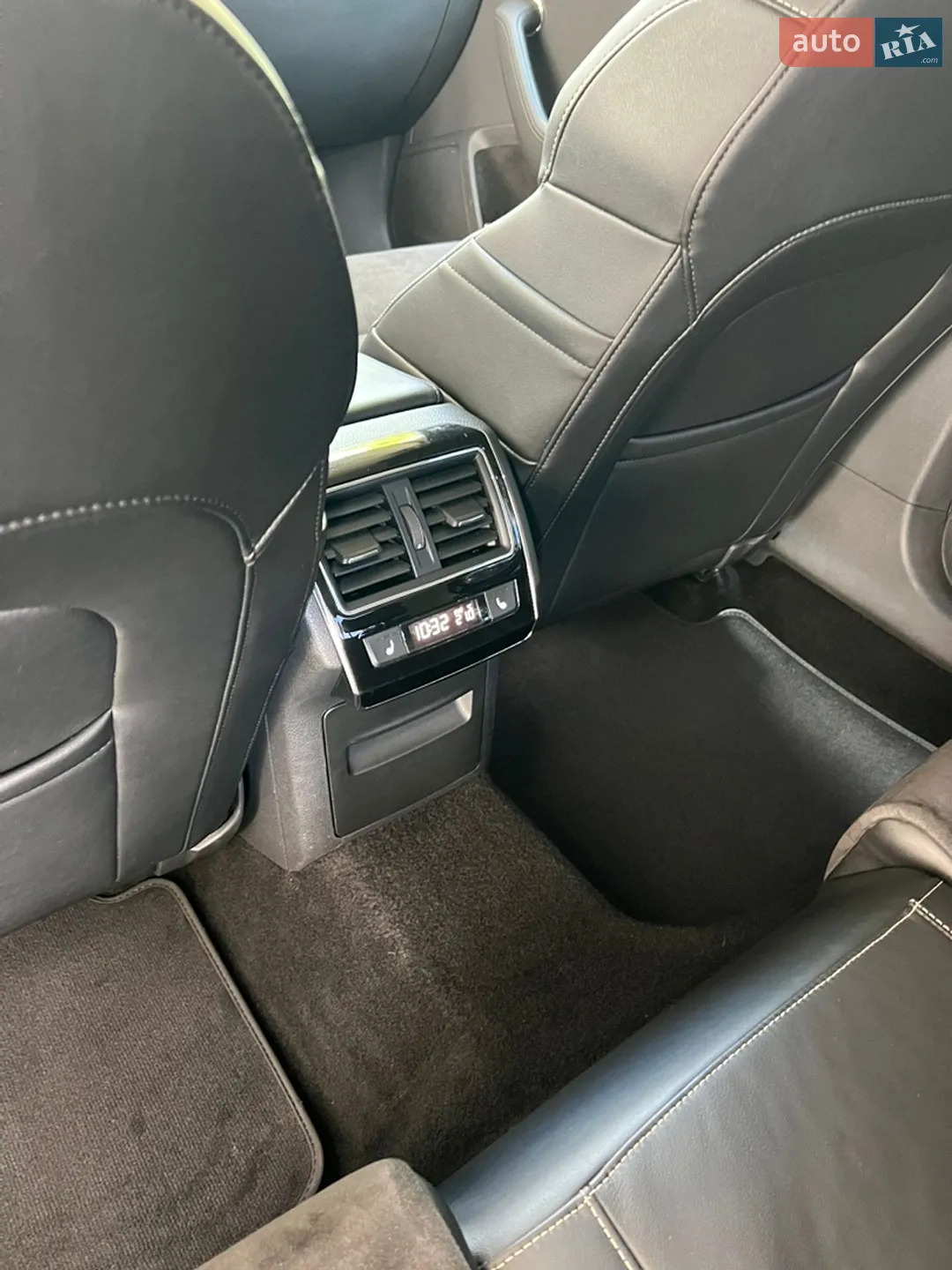2019 Skoda Superb - мініатюра 8