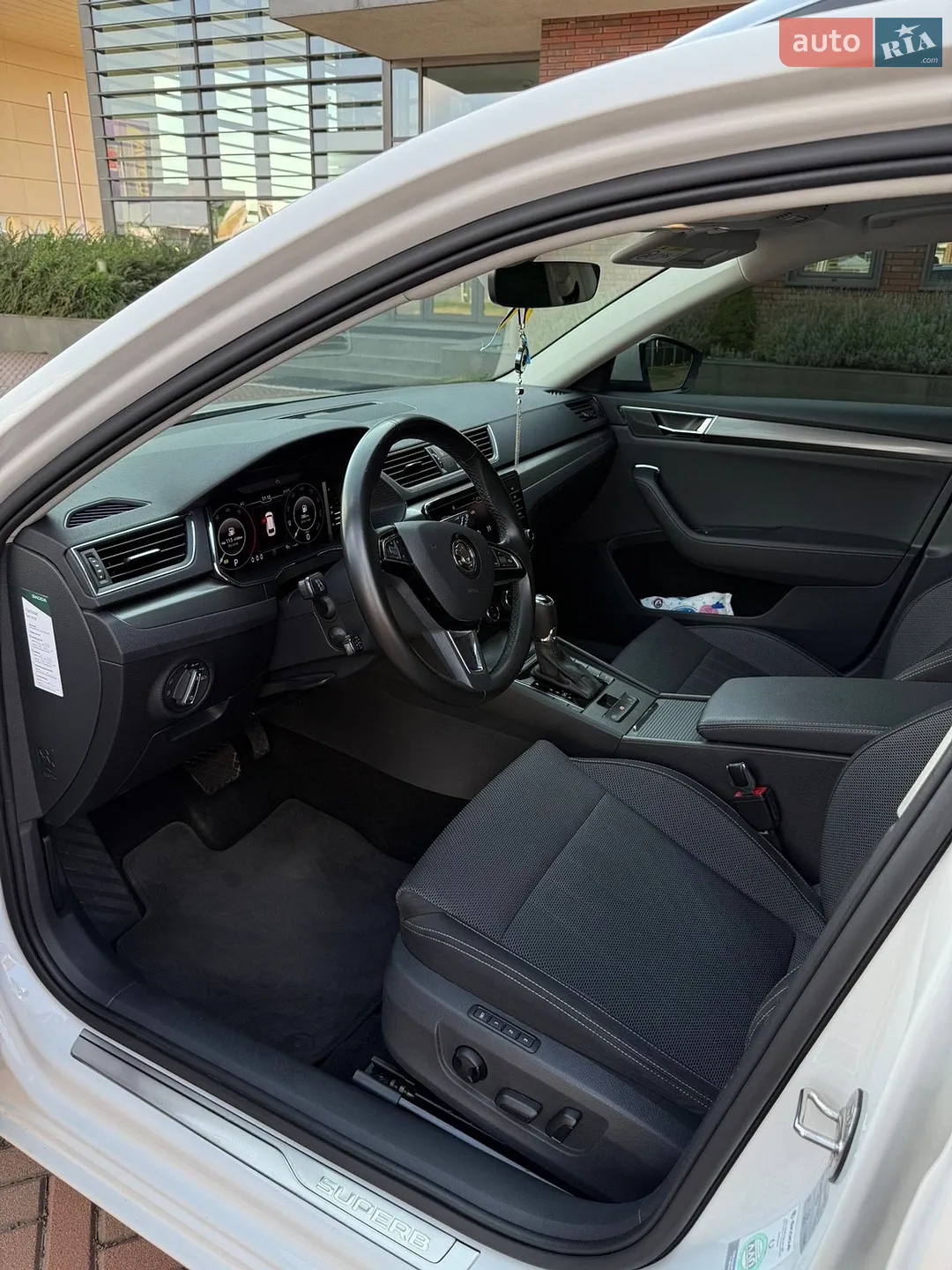 2020 Skoda Superb - мініатюра 12