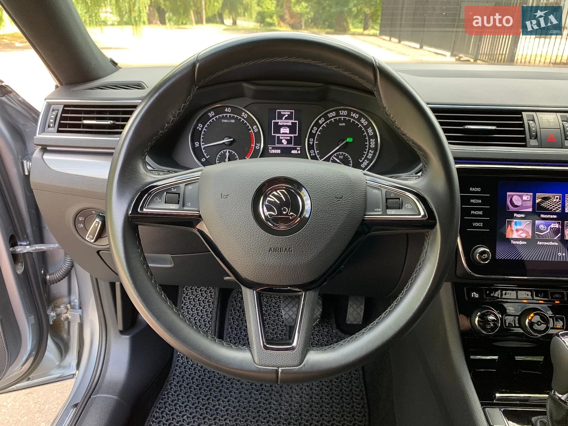 2019 Skoda Superb - мініатюра 24