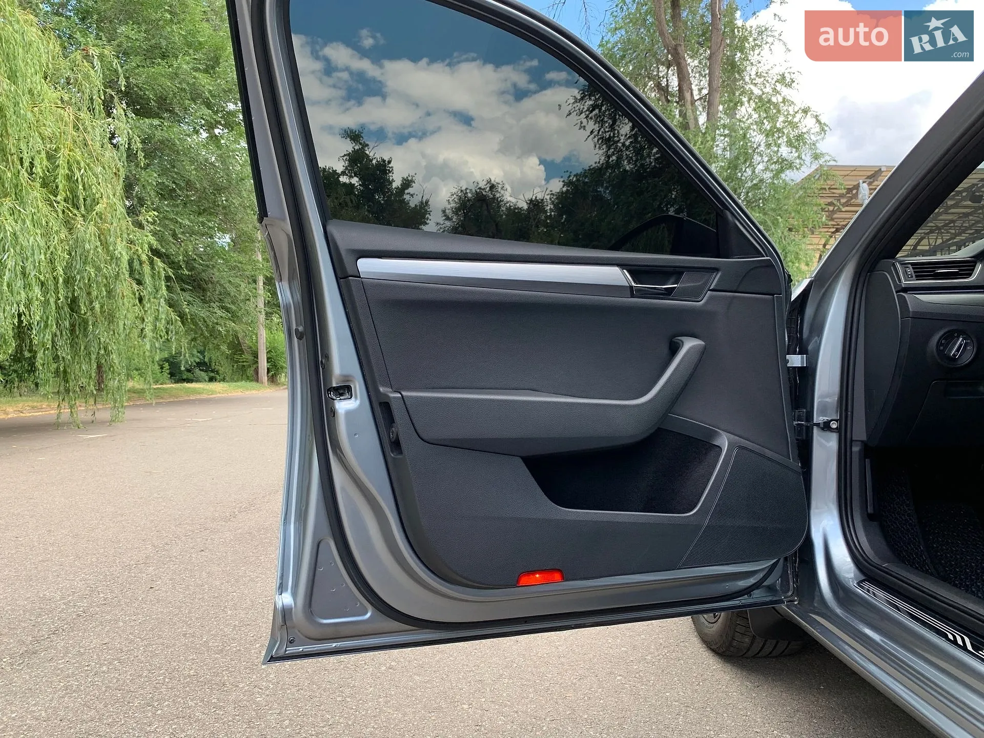 2019 Skoda Superb - мініатюра 17
