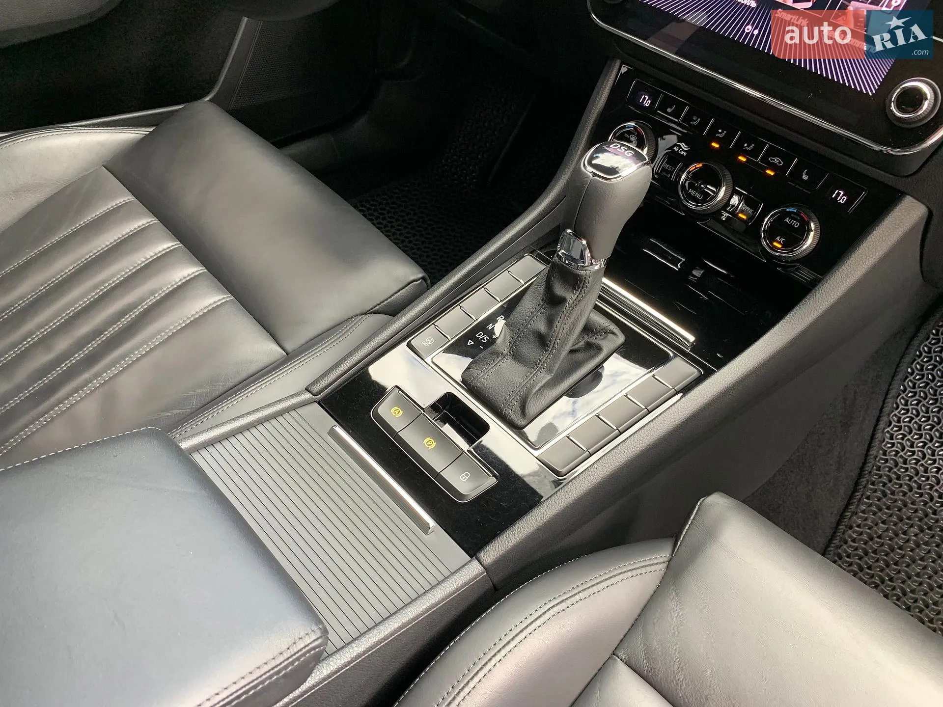 2019 Skoda Superb - мініатюра 36