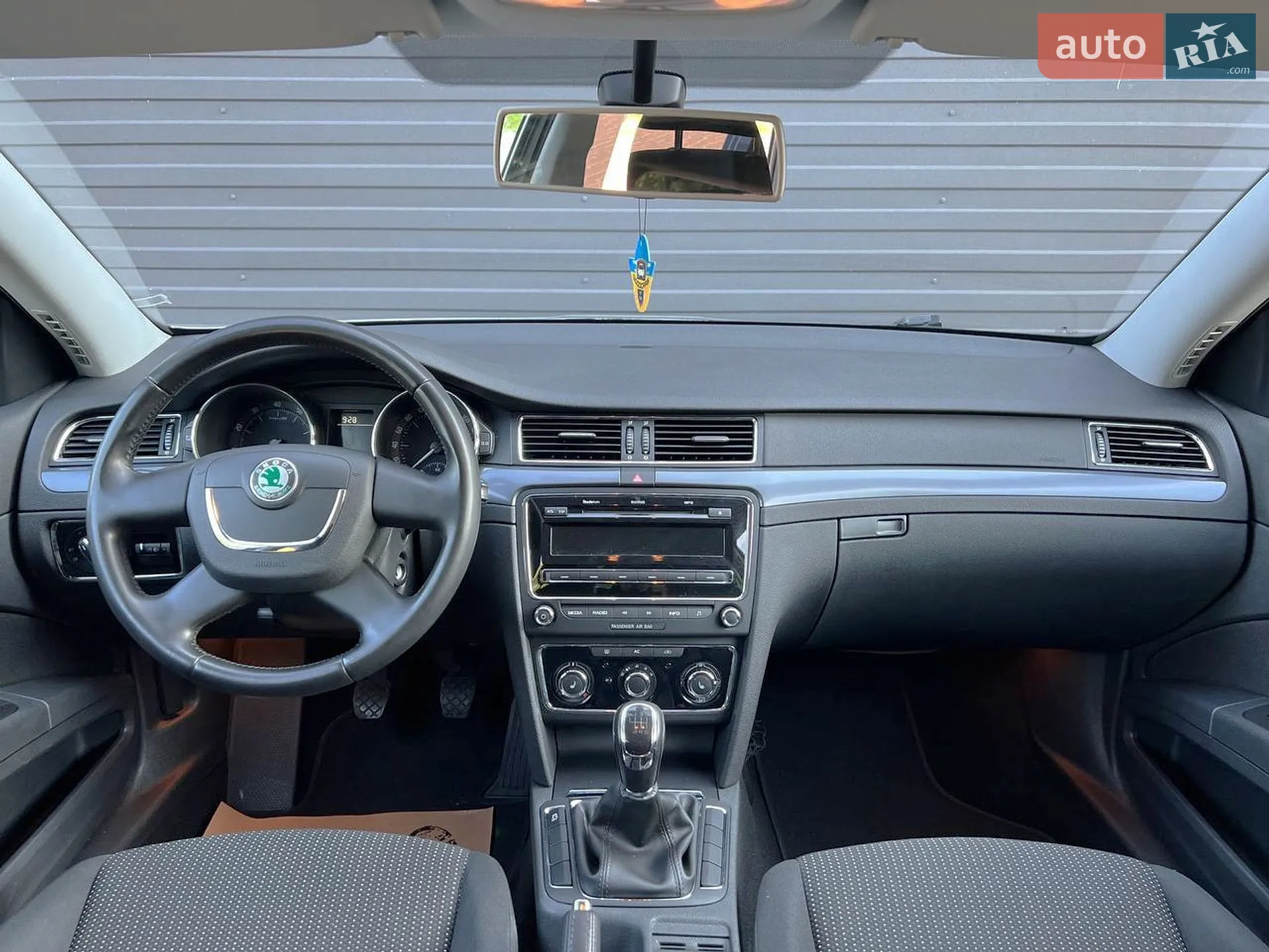 2011 Skoda Superb - мініатюра 6