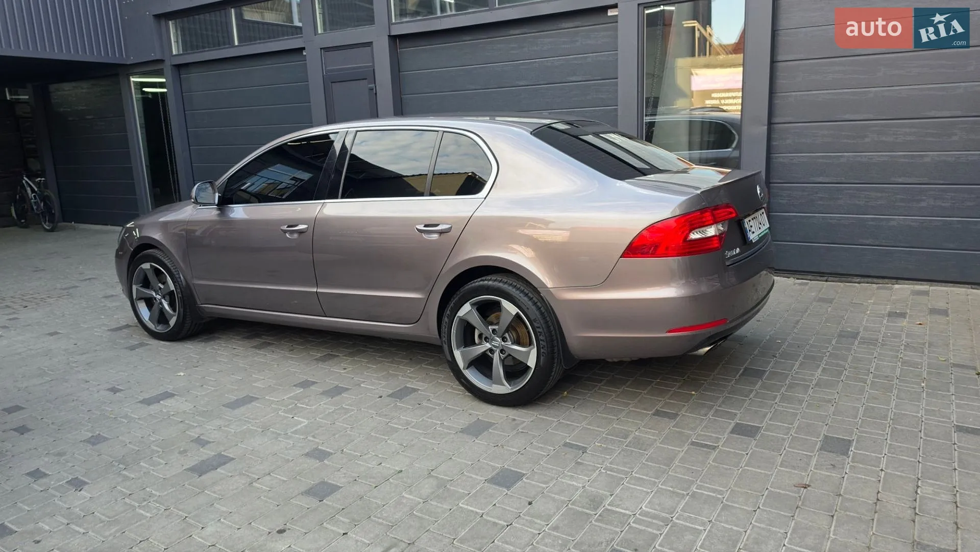 2013 Skoda Superb - мініатюра 27