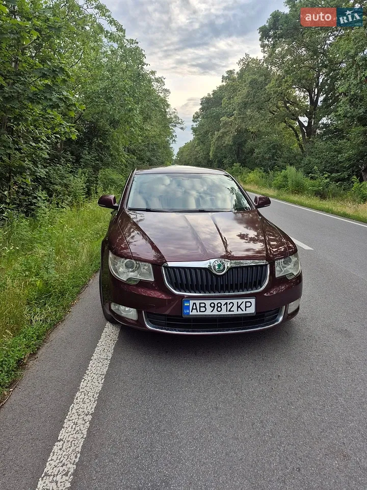 2011 Skoda Superb - мініатюра 11
