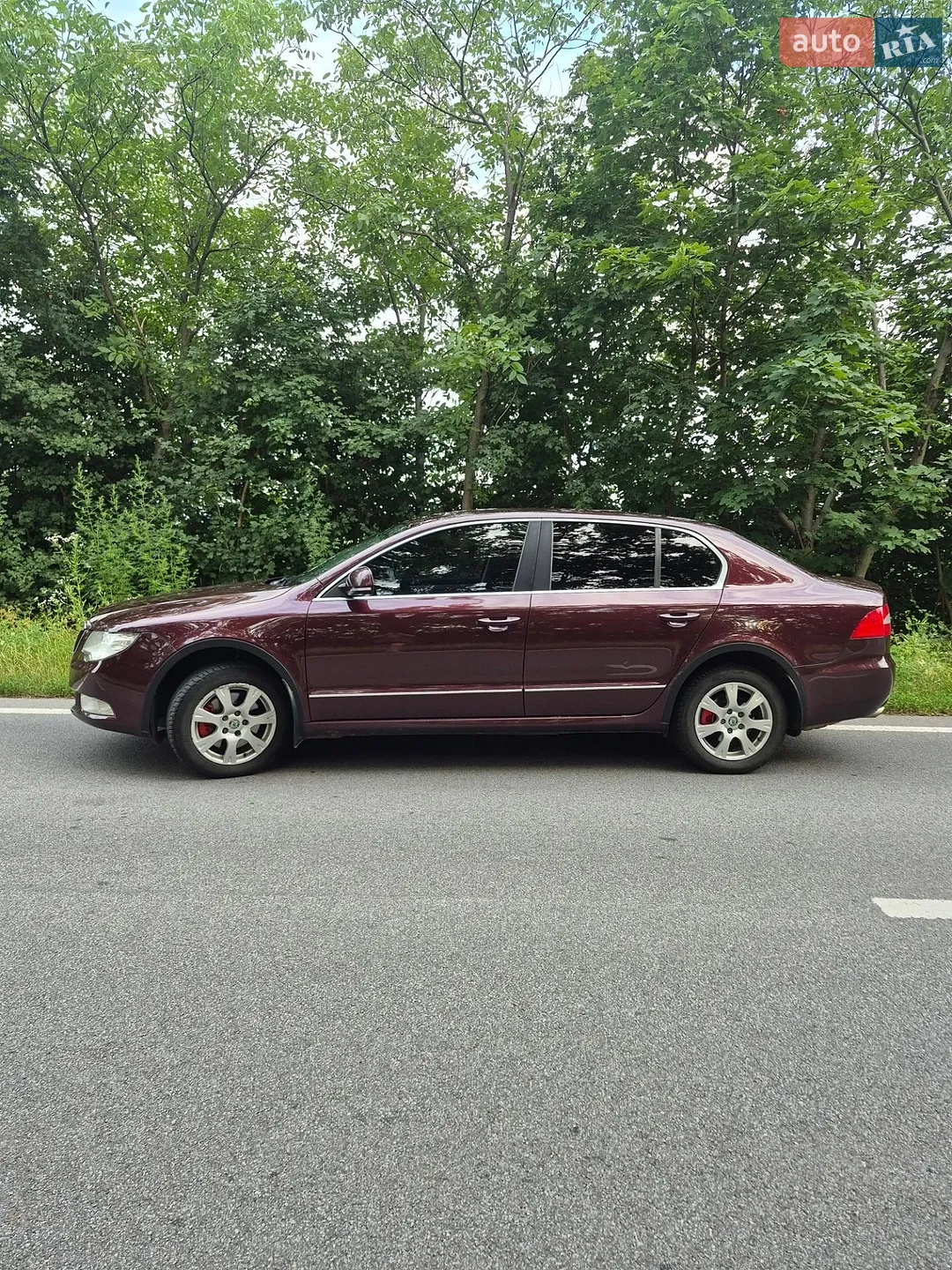 2011 Skoda Superb - мініатюра 4