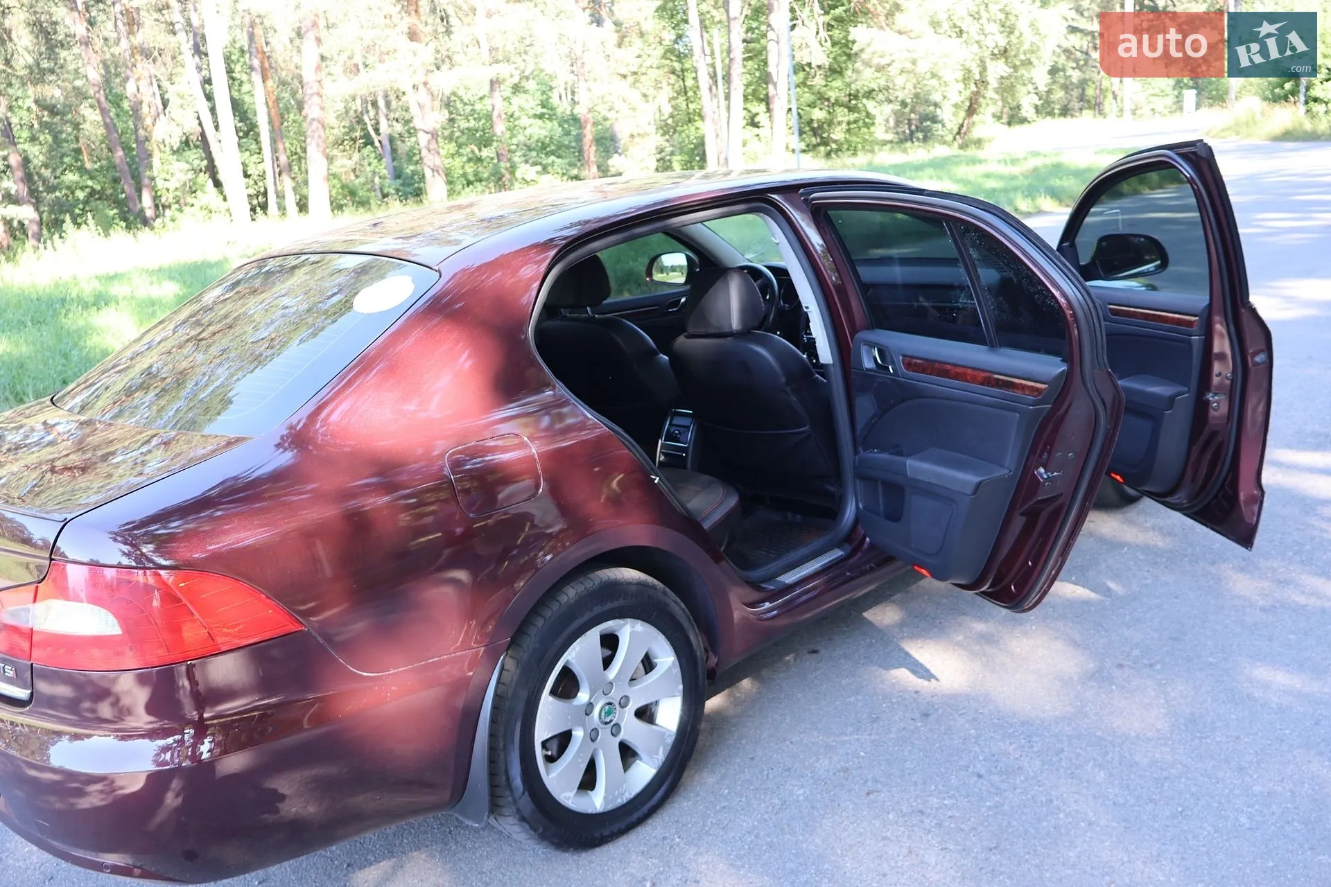 2012 Skoda Superb - мініатюра 7