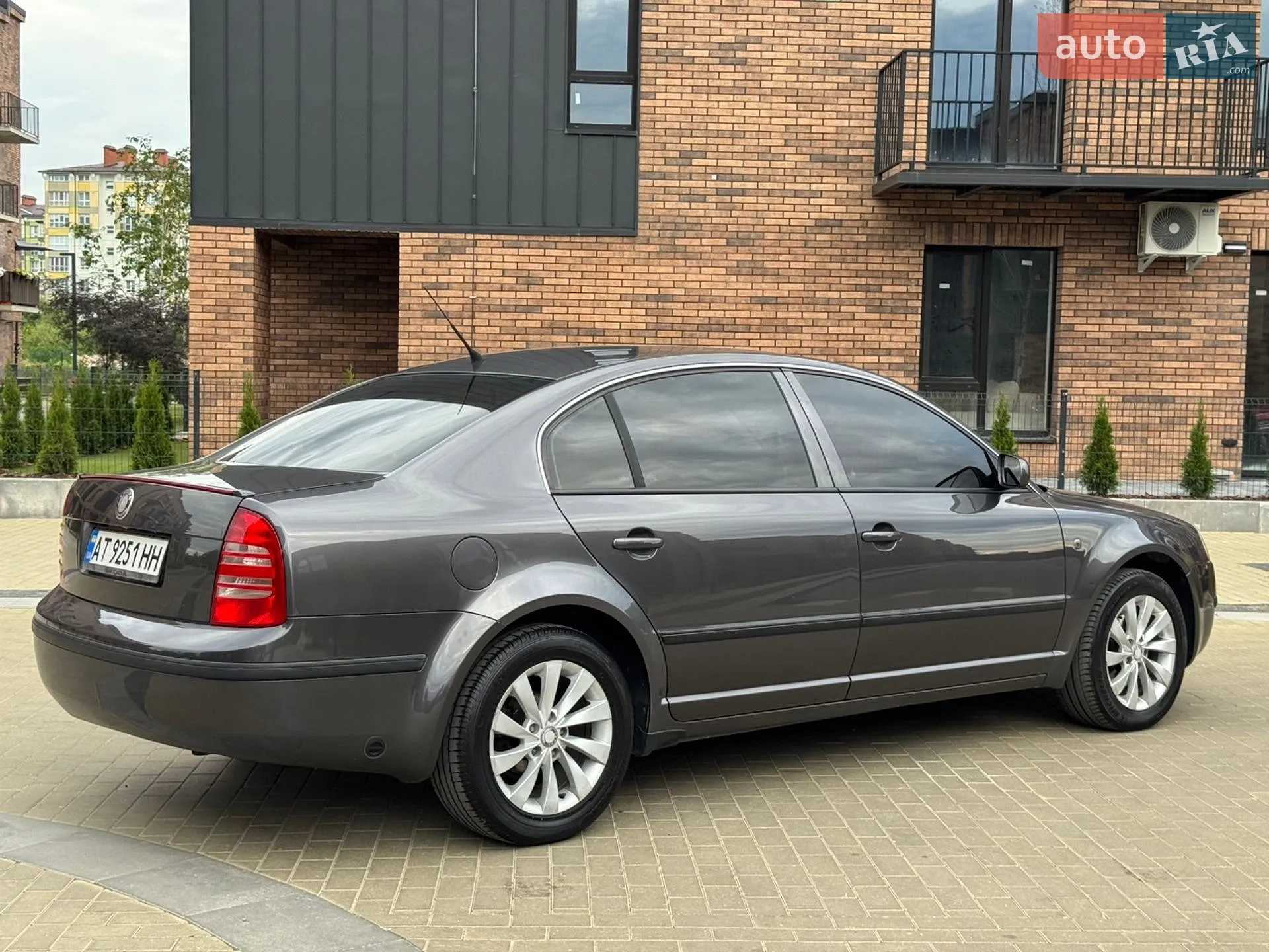 Skoda Superb 2005 VIN TMBCL63U149069397 фото оголошення 18 з 36