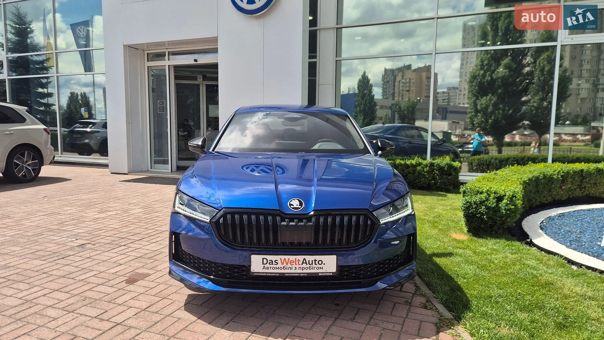 2025 Skoda Superb - мініатюра 2
