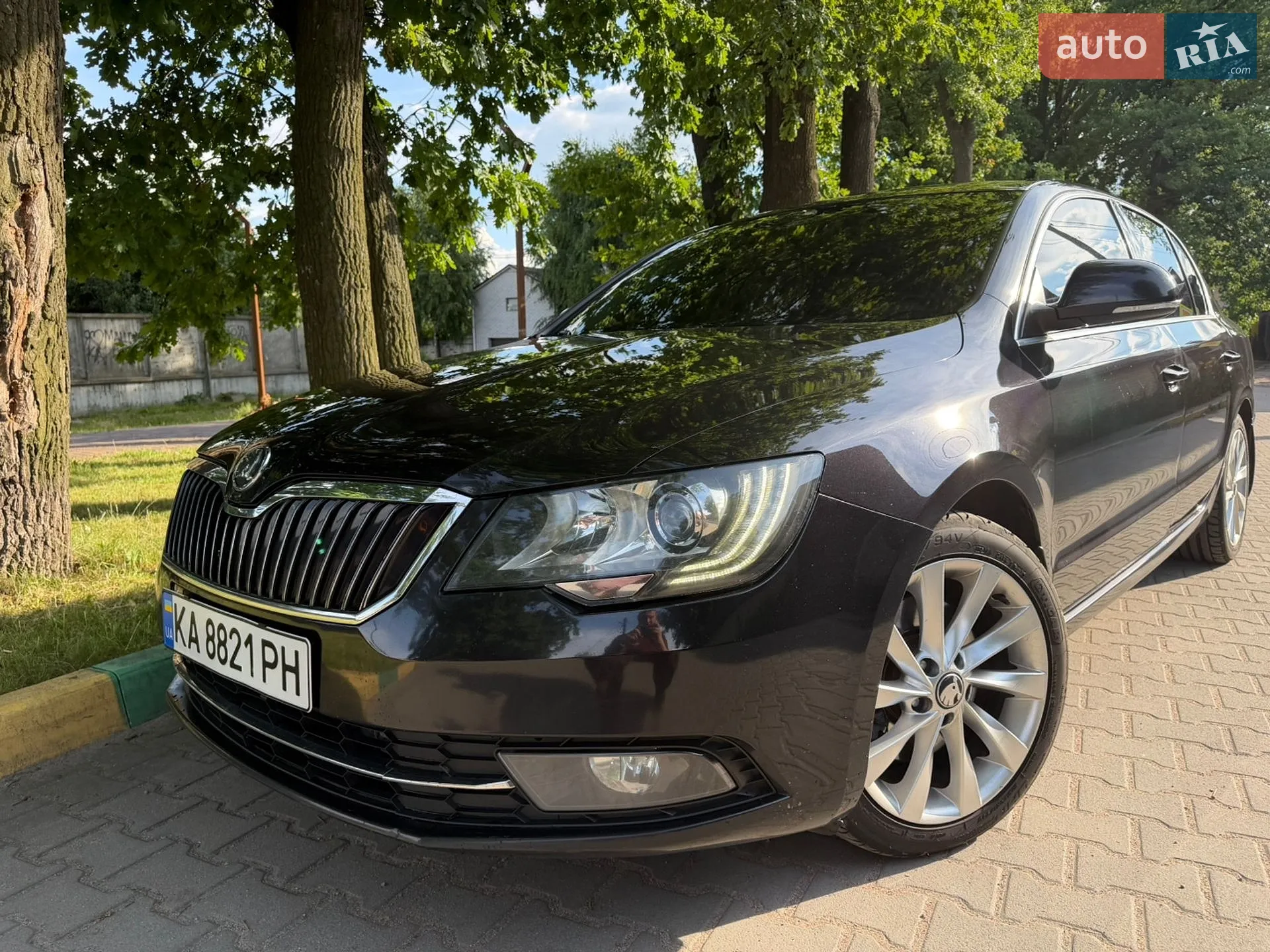 2013 Skoda Superb - мініатюра 2