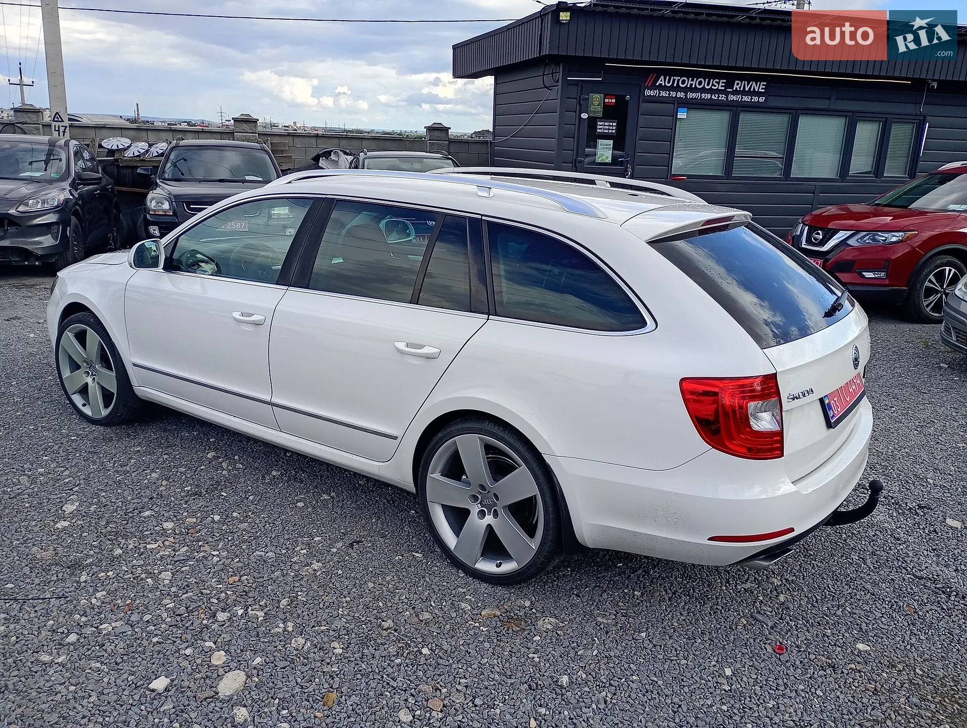 2014 Skoda Superb - мініатюра 28