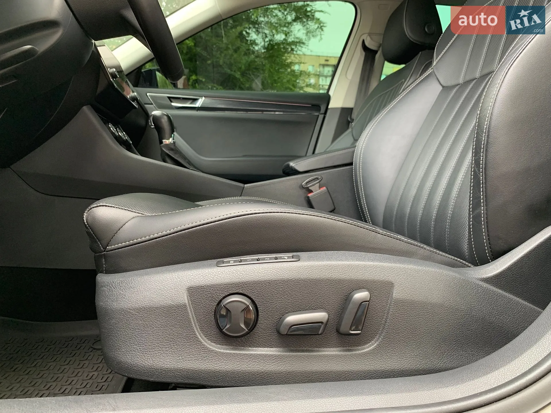2019 Skoda Superb - мініатюра 22