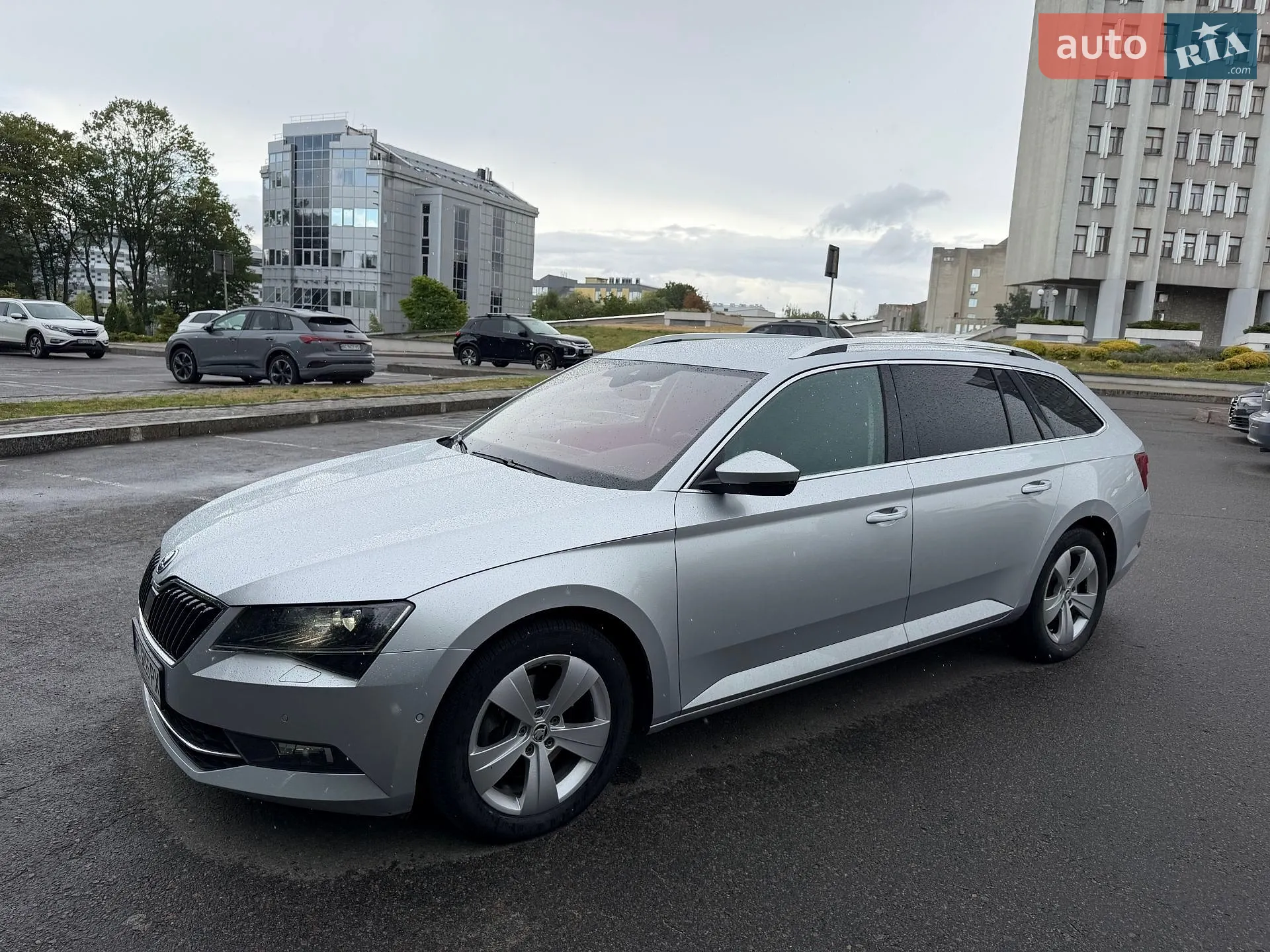 2018 Skoda Superb - мініатюра 2