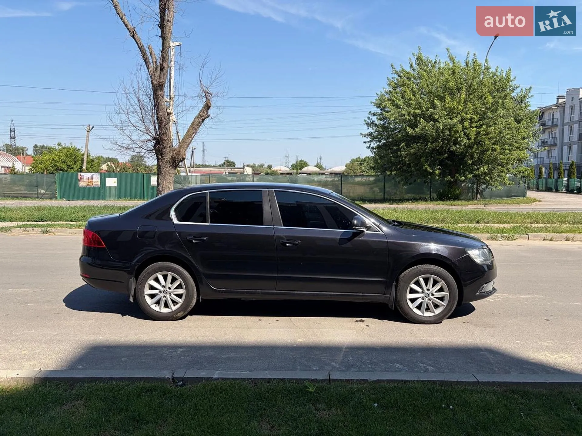 2014 Skoda Superb - мініатюра 3