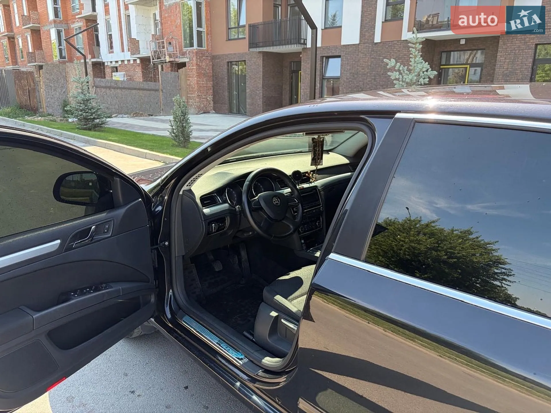 2014 Skoda Superb - мініатюра 5