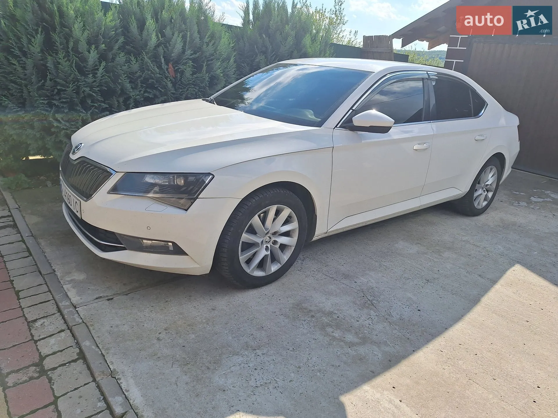 2016 Skoda Superb - мініатюра 10
