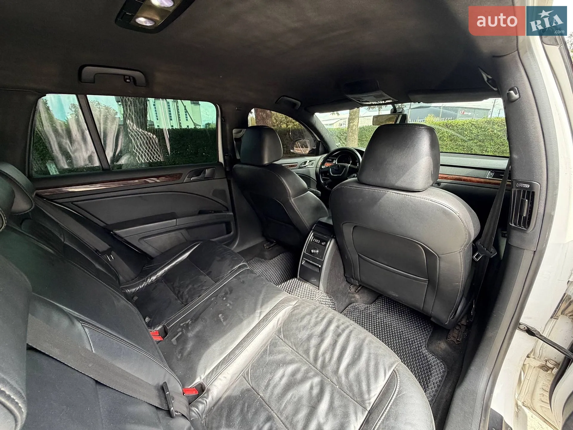 2011 Skoda Superb - мініатюра 42