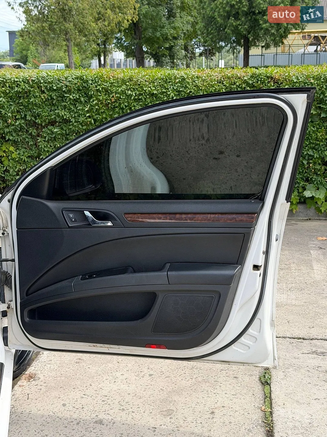 2011 Skoda Superb - мініатюра 51
