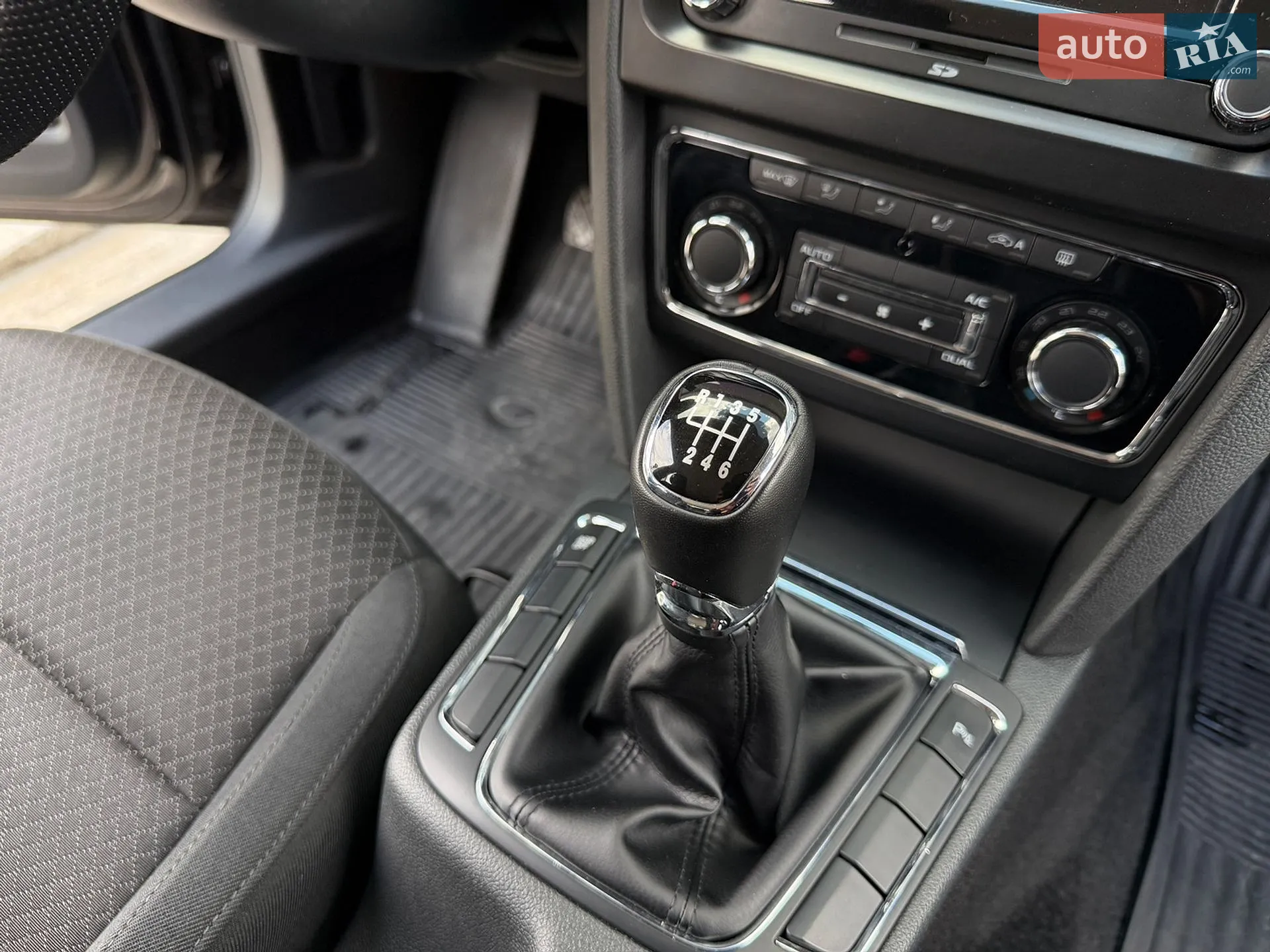 2013 Skoda Superb - мініатюра 37