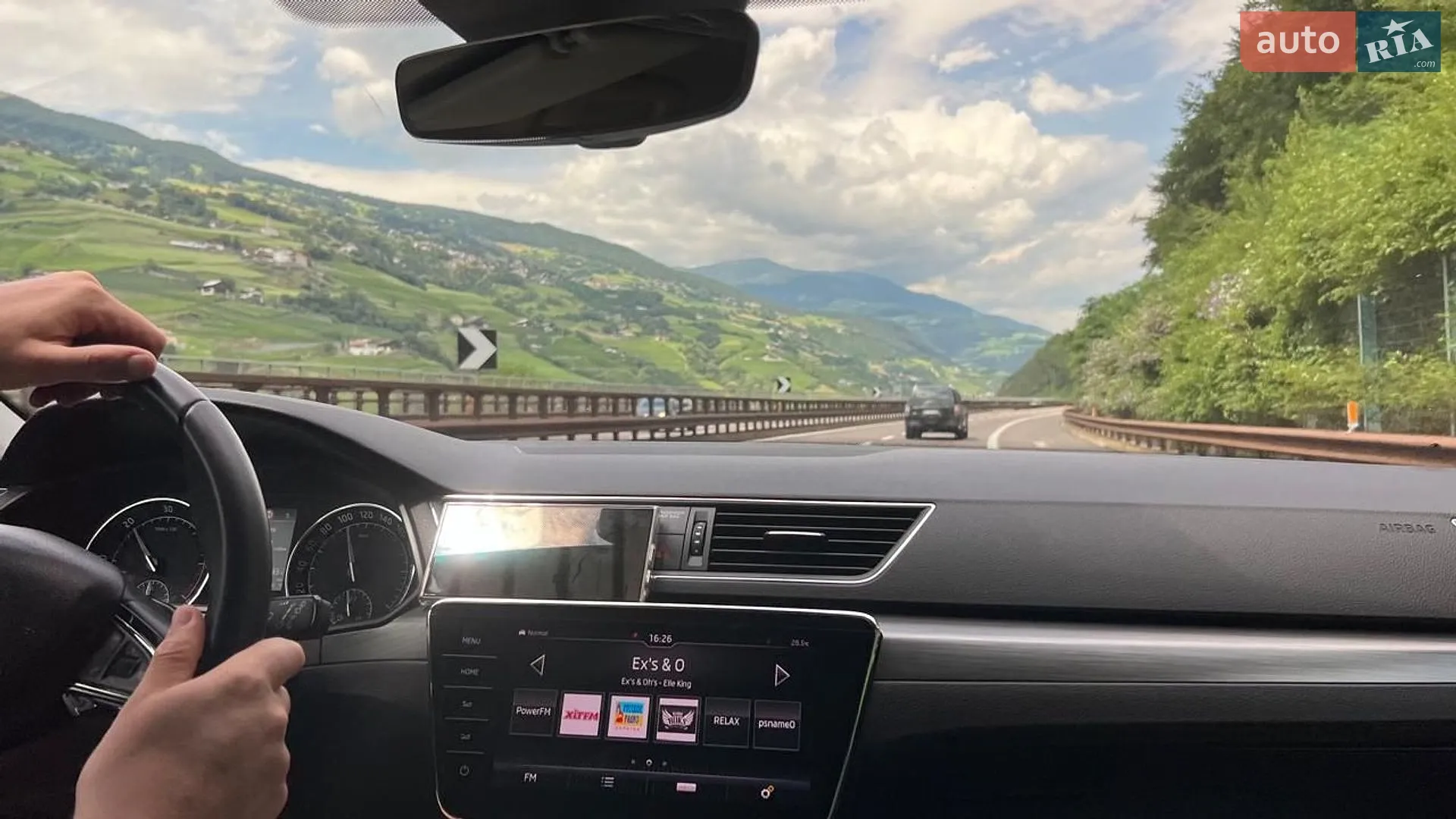 2018 Skoda Superb - мініатюра 158