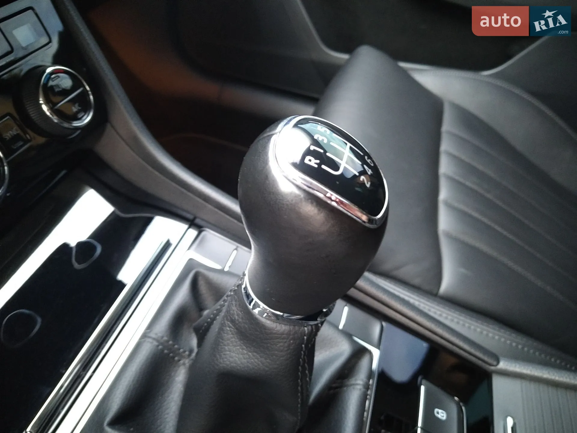 2018 Skoda Superb - мініатюра 193