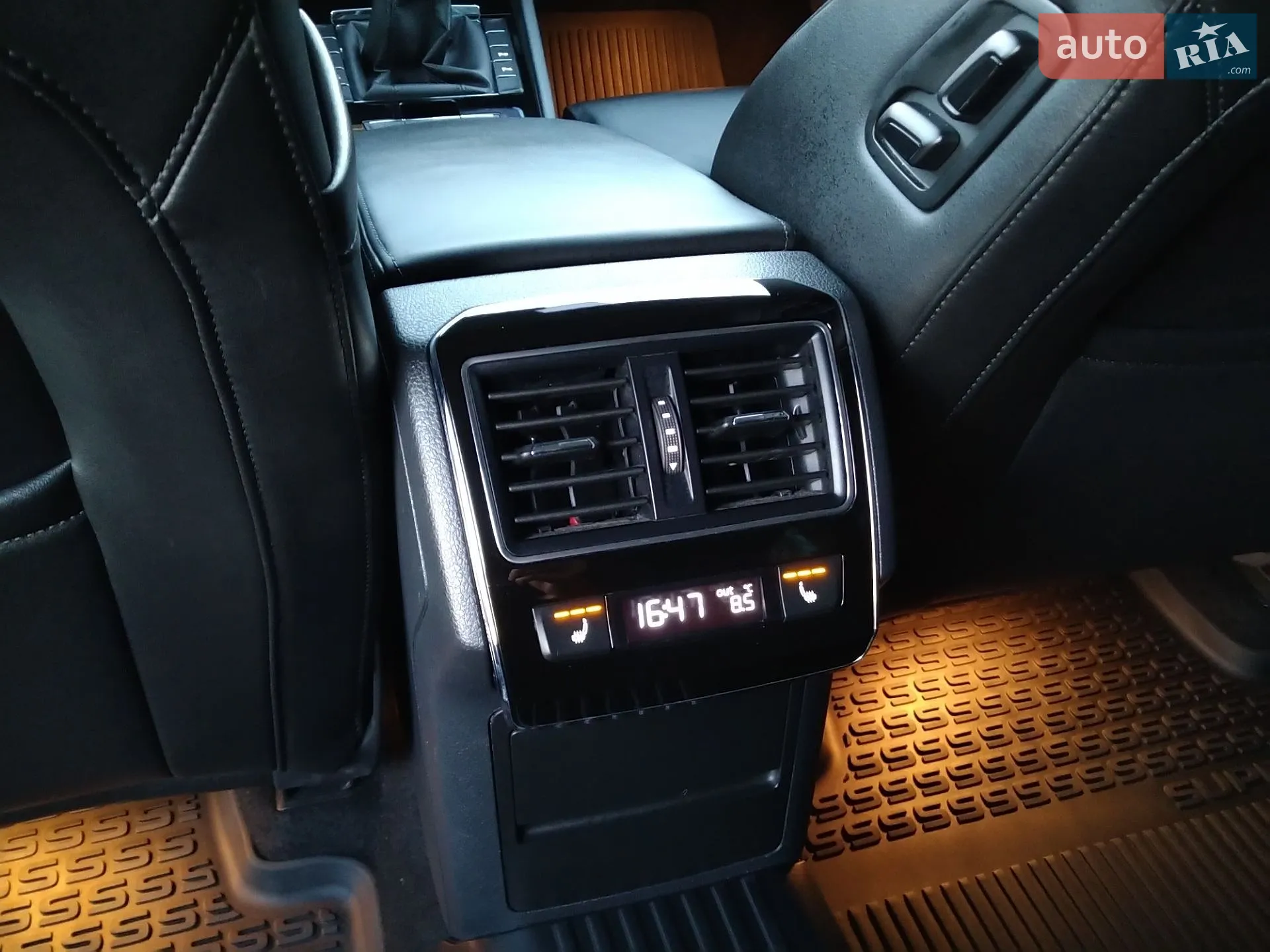 2018 Skoda Superb - мініатюра 203