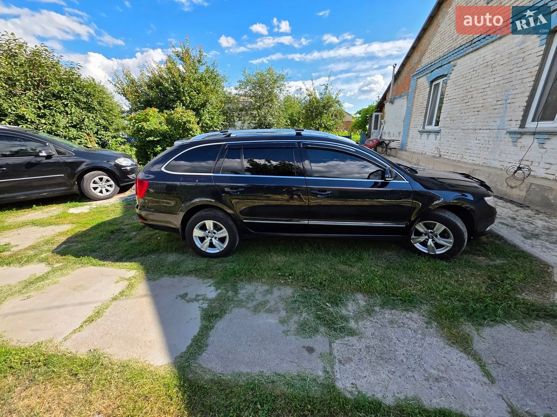 2010 Skoda Superb - мініатюра 19