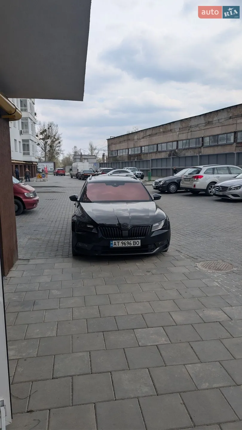 2019 Skoda Superb - мініатюра 9