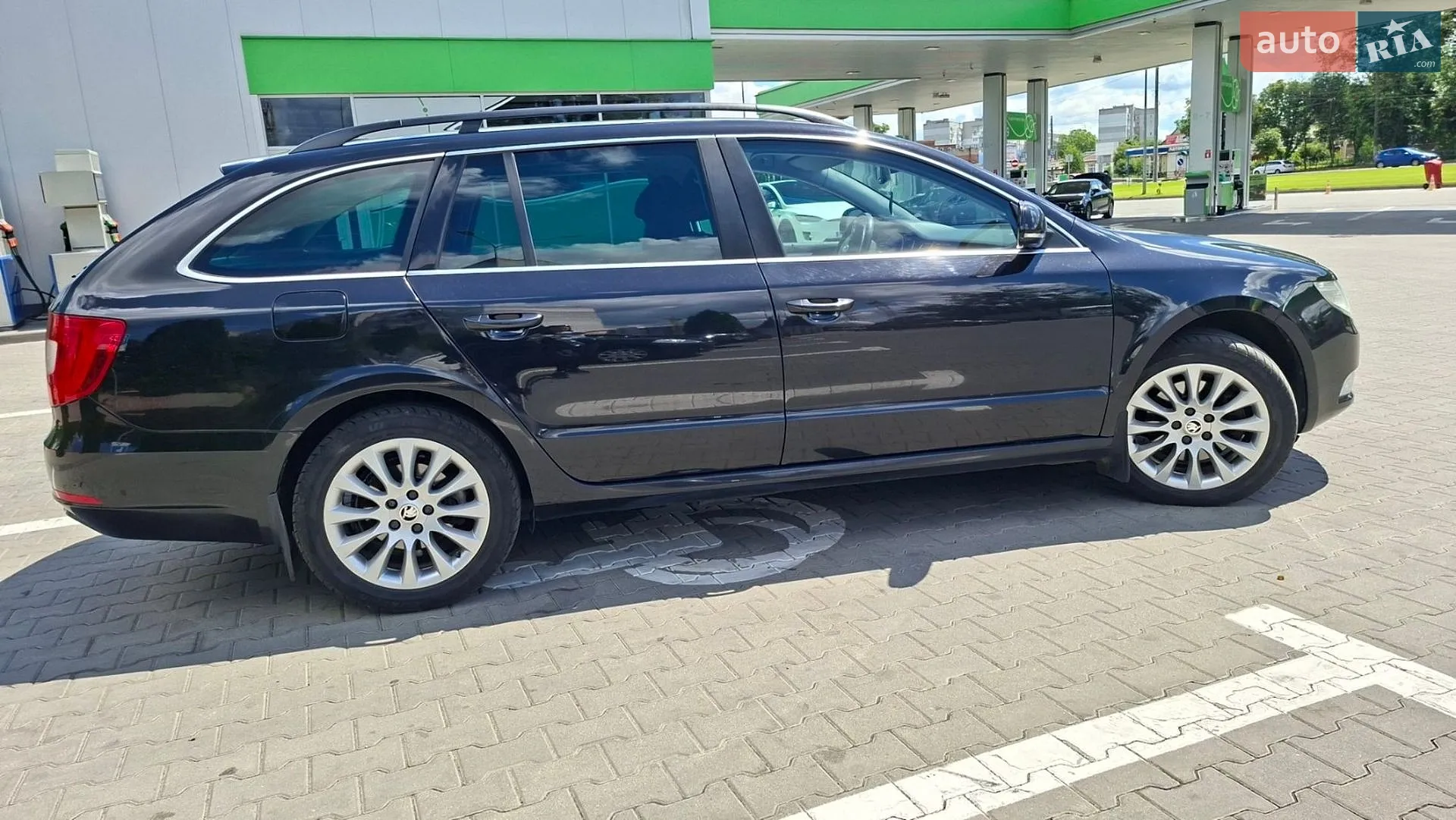 2013 Skoda Superb - мініатюра 13