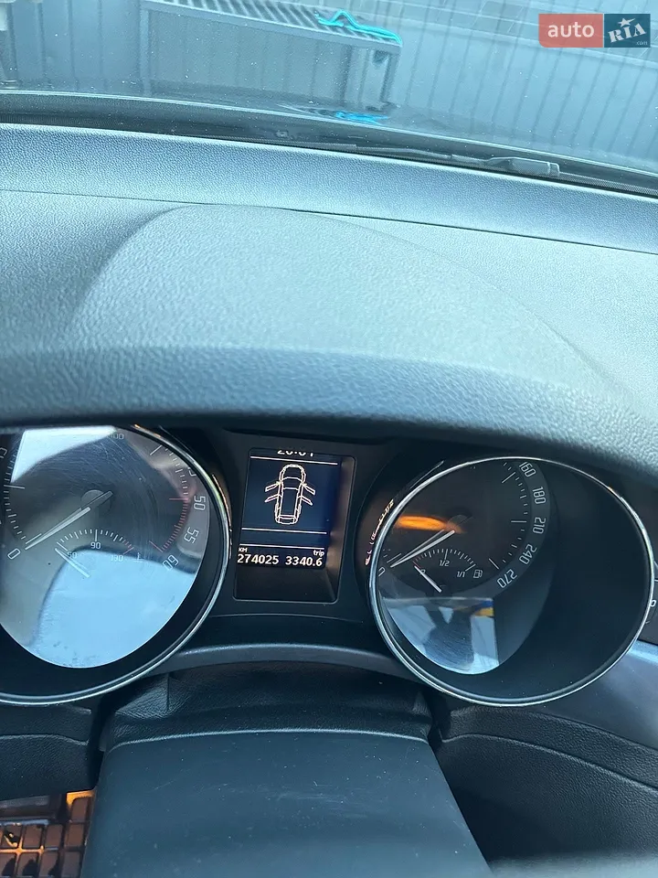 2013 Skoda Superb - мініатюра 36
