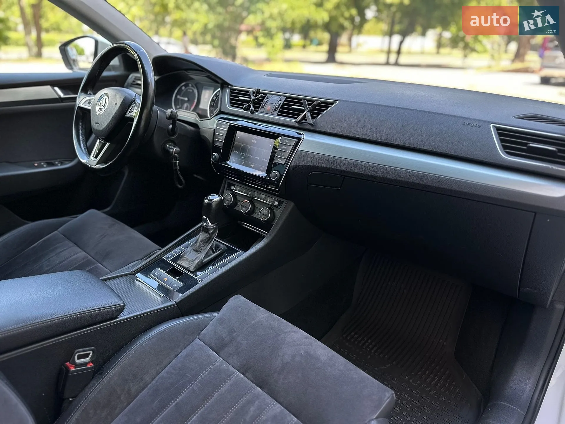 2016 Skoda Superb - мініатюра 26