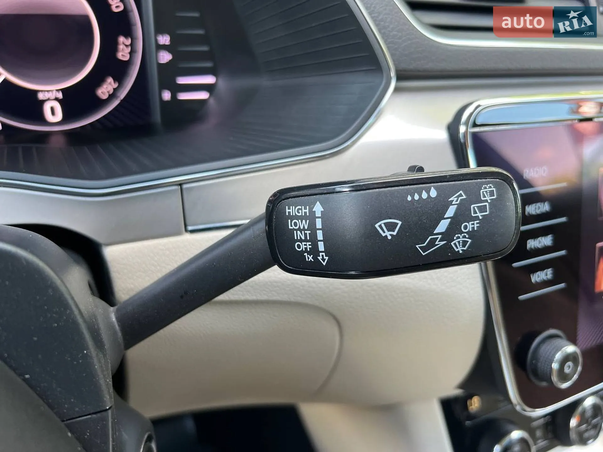2019 Skoda Superb - мініатюра 26