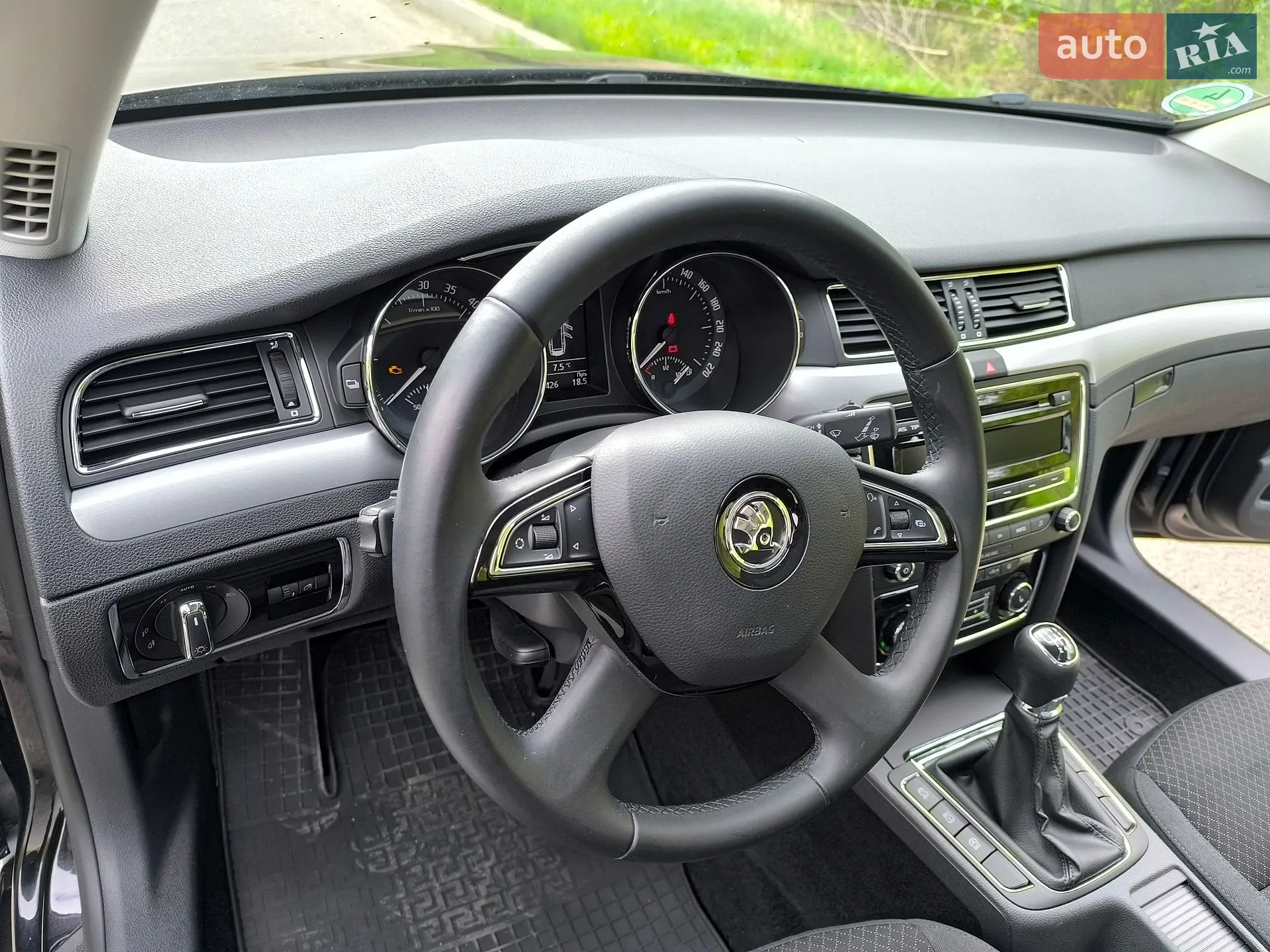 2015 Skoda Superb - мініатюра 11