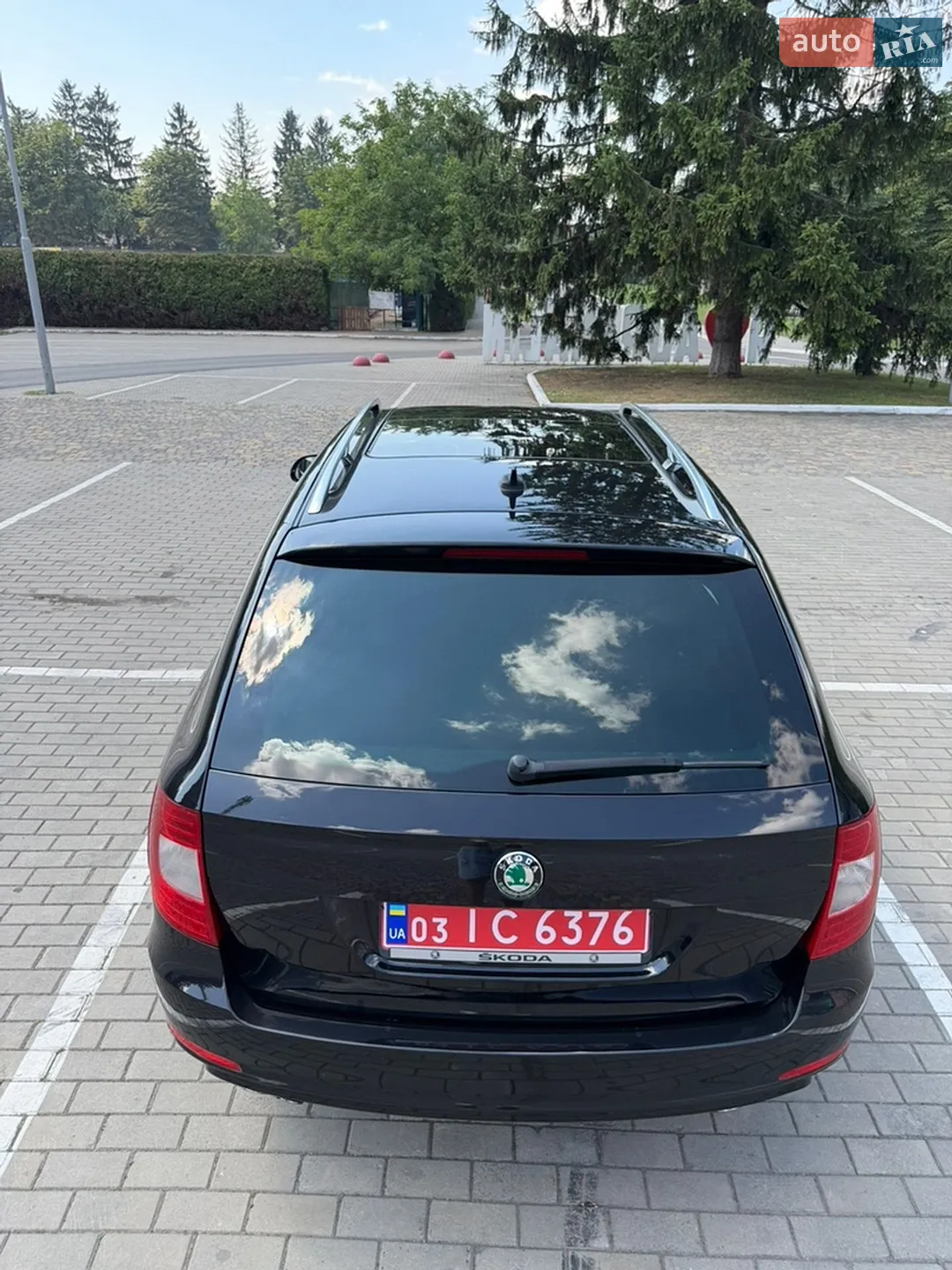 2011 Skoda Superb - мініатюра 21
