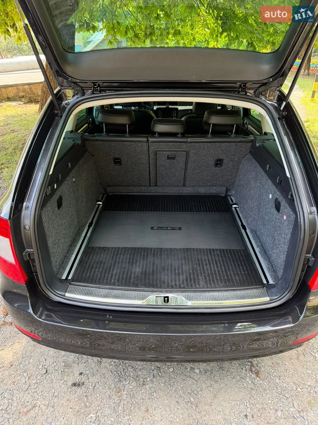 2011 Skoda Superb - мініатюра 46