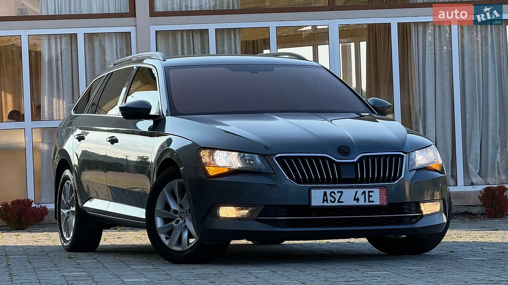 2015 Skoda Superb - мініатюра 3
