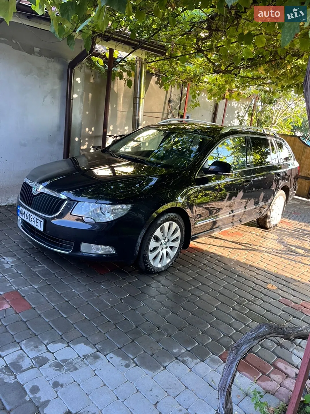 2013 Skoda Superb - мініатюра 2