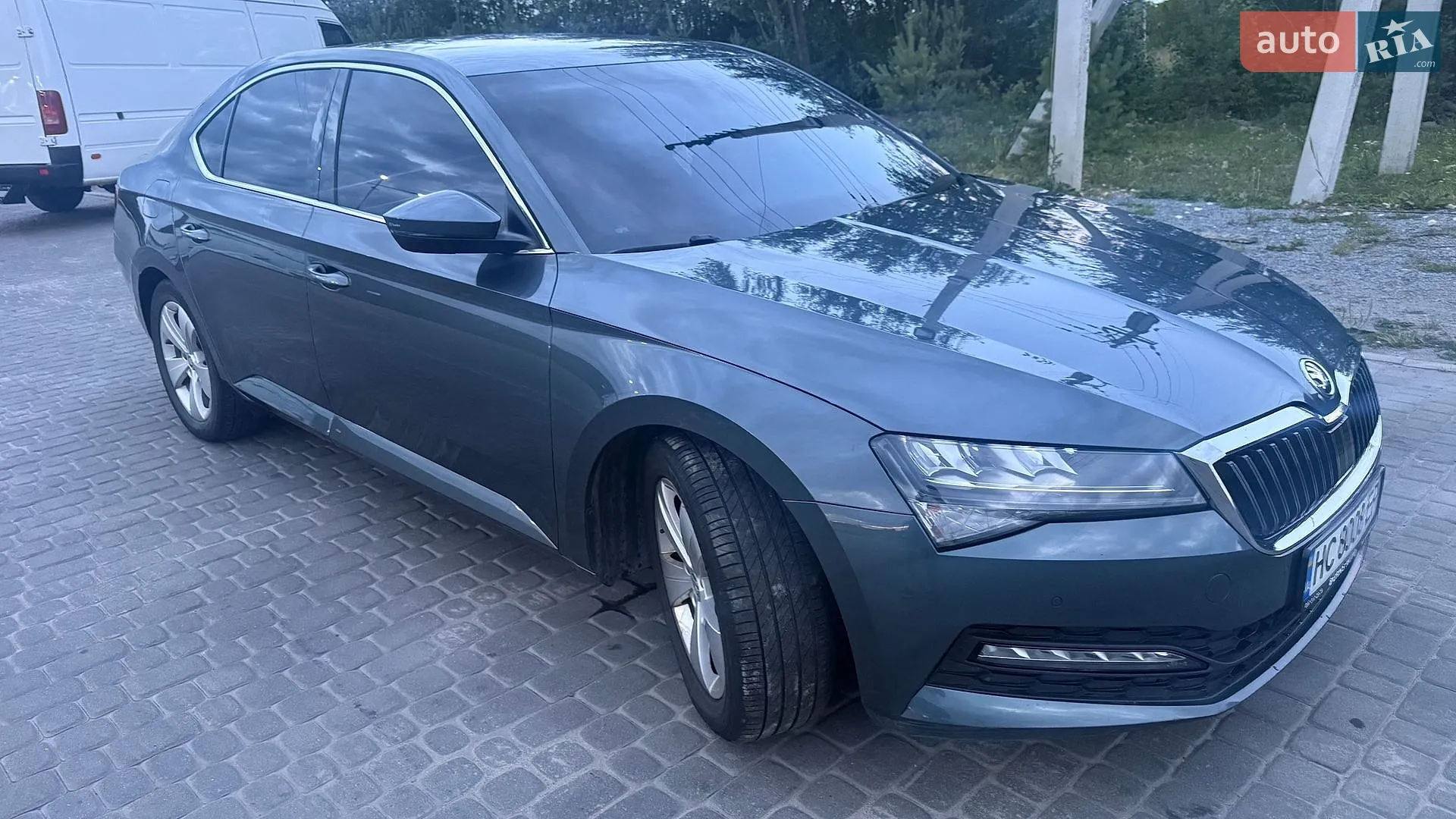 2019 Skoda Superb - мініатюра 2