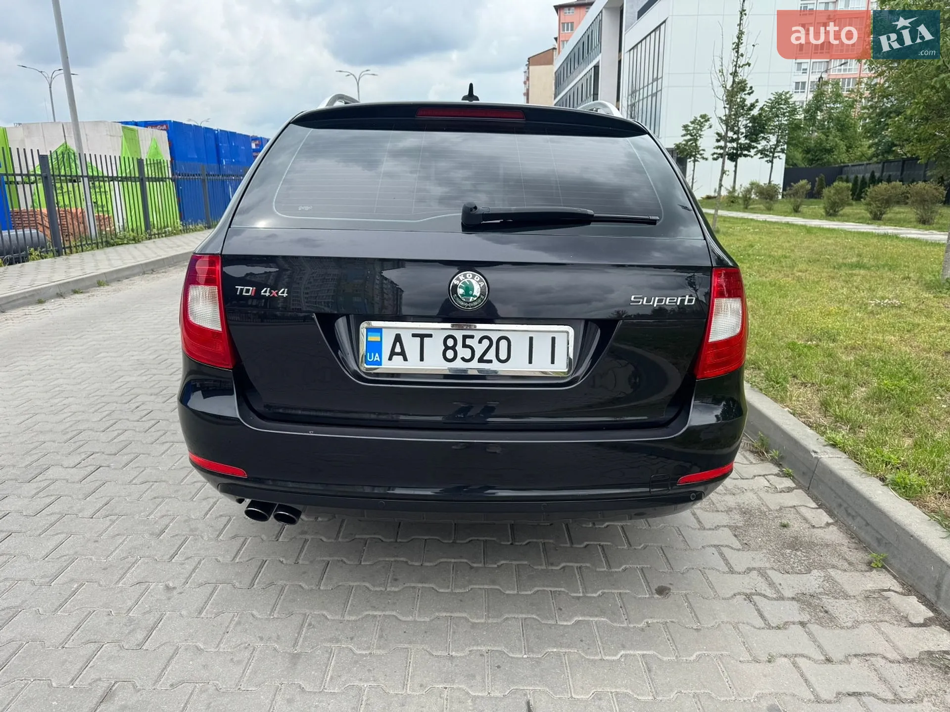 2011 Skoda Superb - мініатюра 5