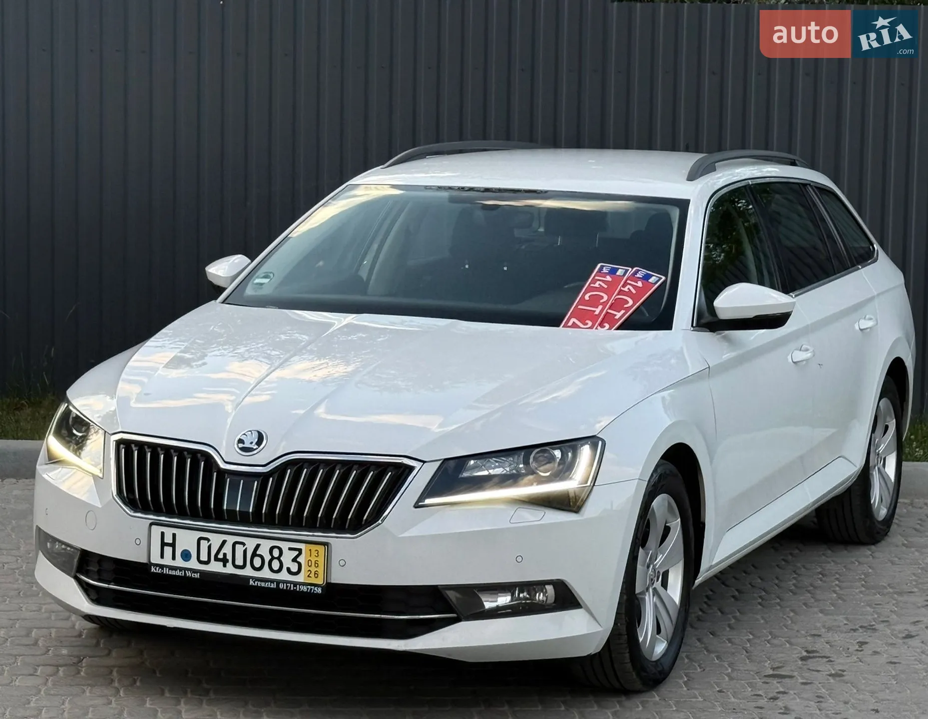 2017 Skoda Superb - мініатюра 18